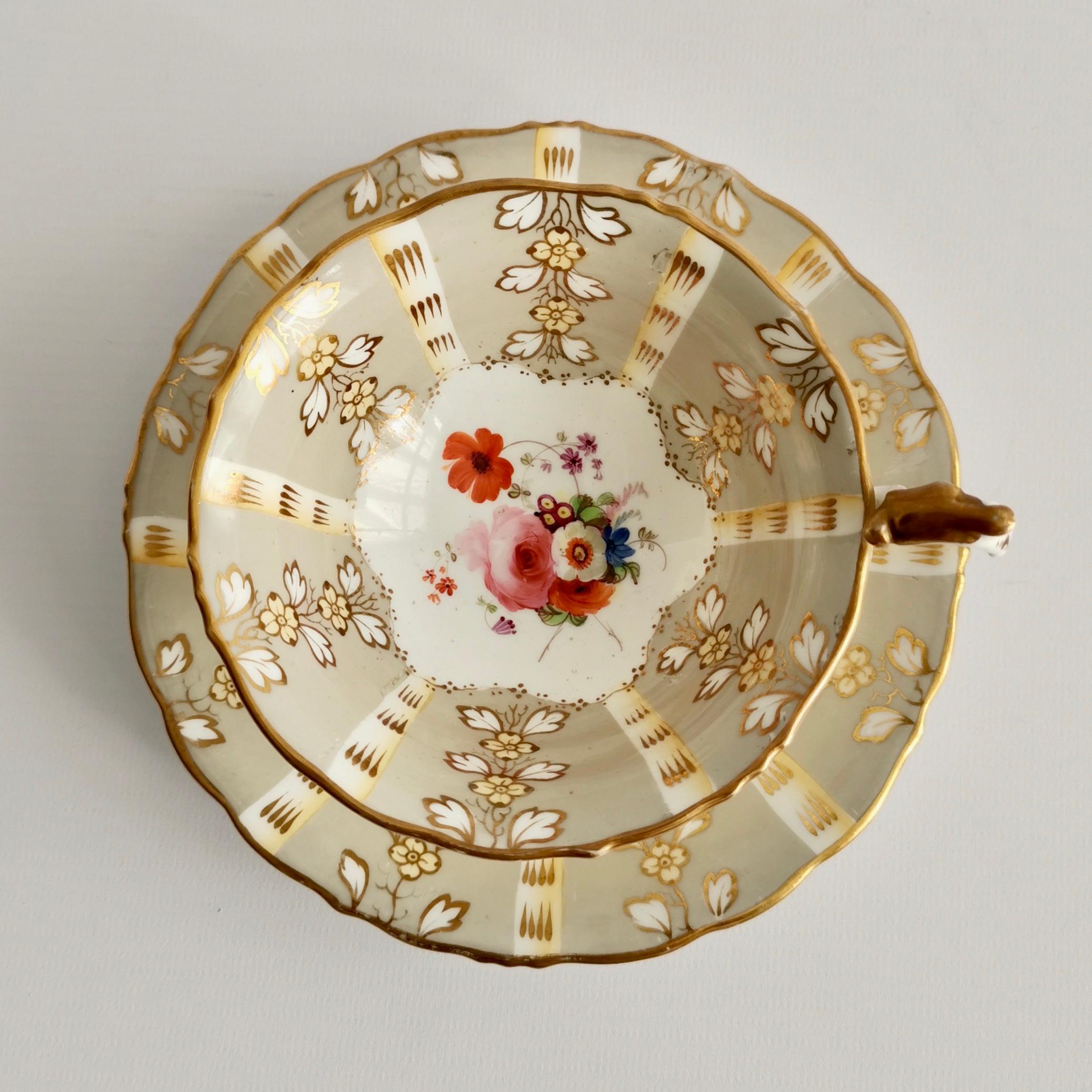 English Samuel Alcock Teacup, Grey Striped with Flower Rococo Revival, circa 1845