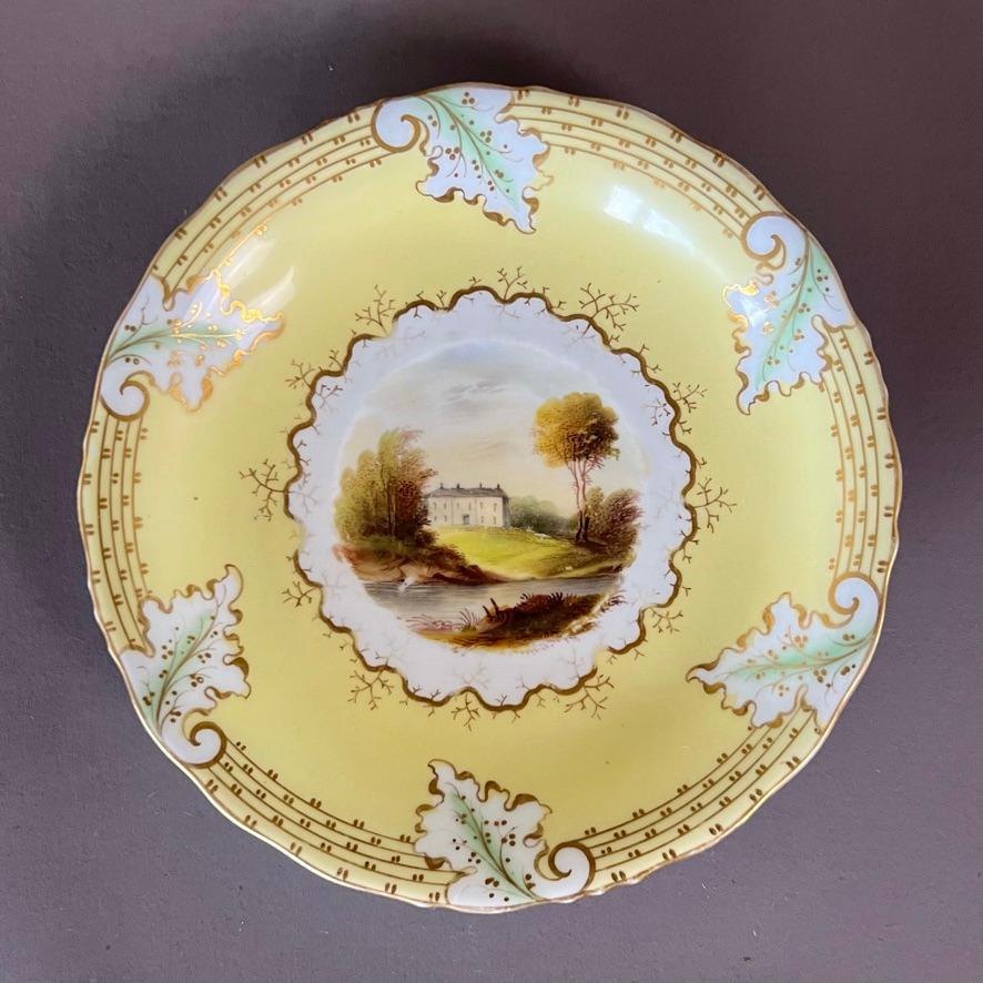 Peint à la main Trio de tasses à thé jaune avec beaux paysages romantiques de Samuel Alcock, vers 1845 en vente