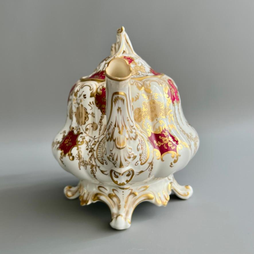Néo-rococo Théière Samuel Alcock, en forme de poire marron, néo-rococo, 1843 en vente