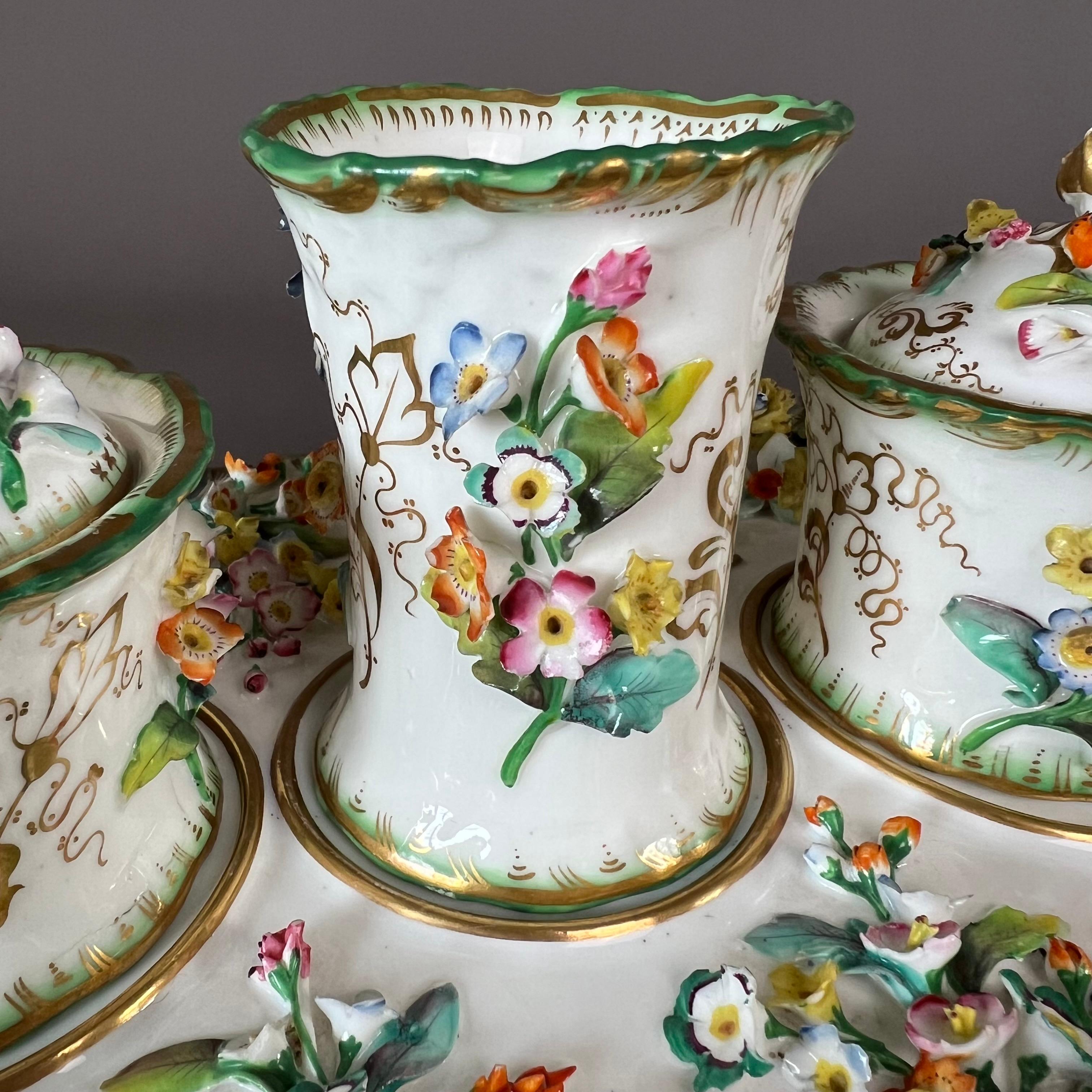 Ensemble de bureau de Samuel Alcock incrusté de fleurs en porcelaine de Coalbrookdale, vers 1830 en vente 1