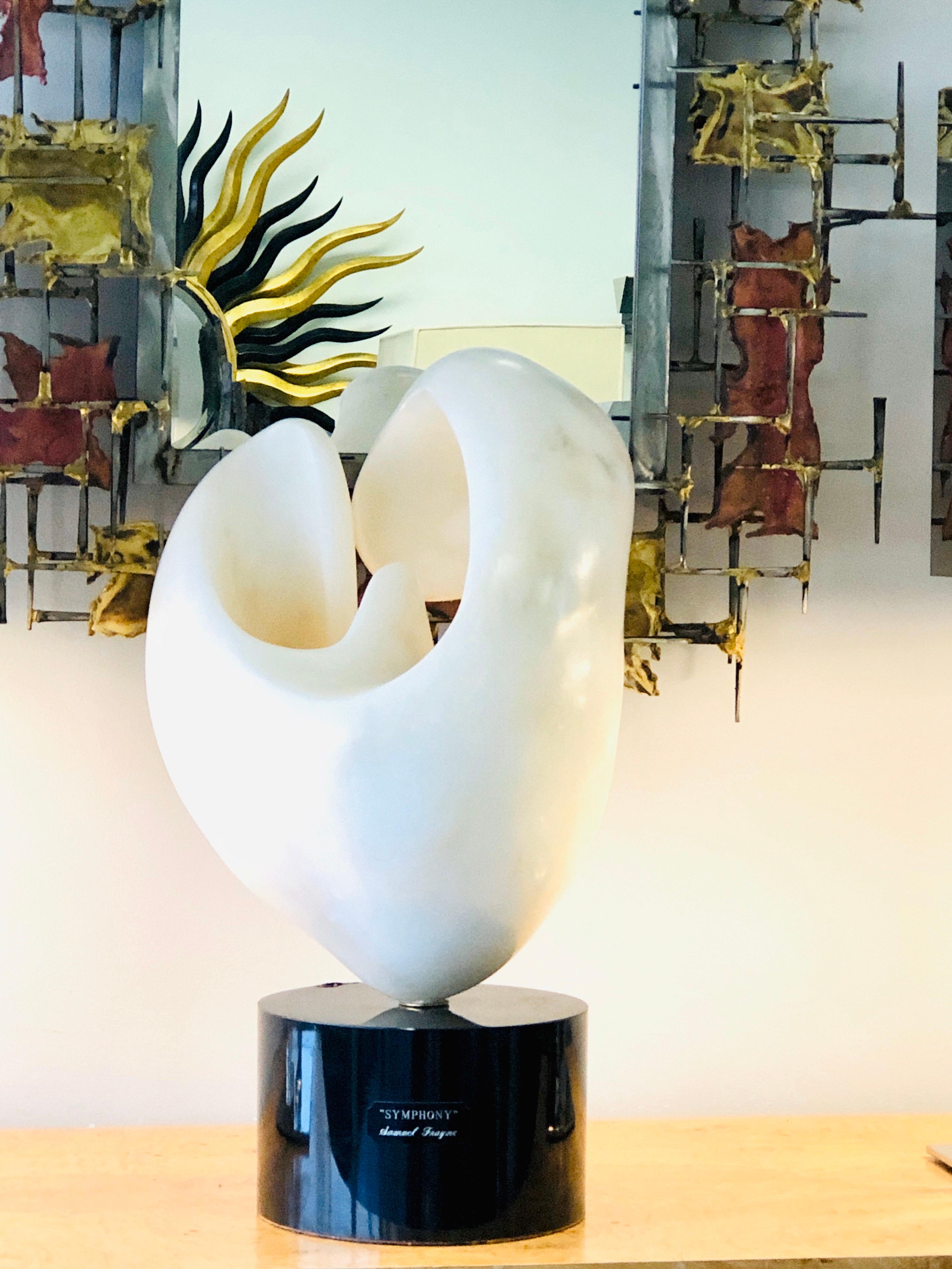 Américain Samuel Fayne Large Midcentury Abstract White Marble Biomorphic Sculpture en vente