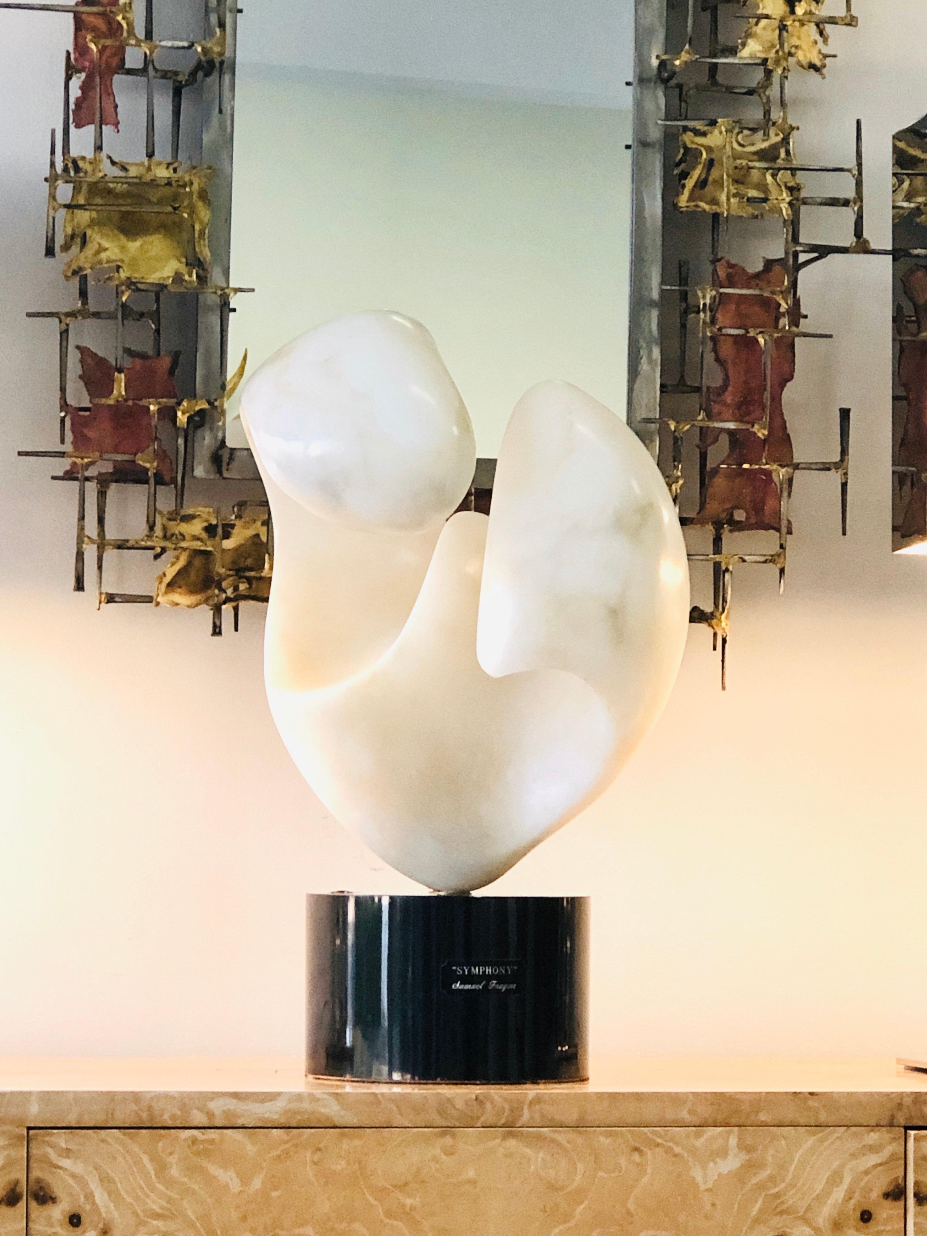 Milieu du XXe siècle Samuel Fayne Large Midcentury Abstract White Marble Biomorphic Sculpture en vente