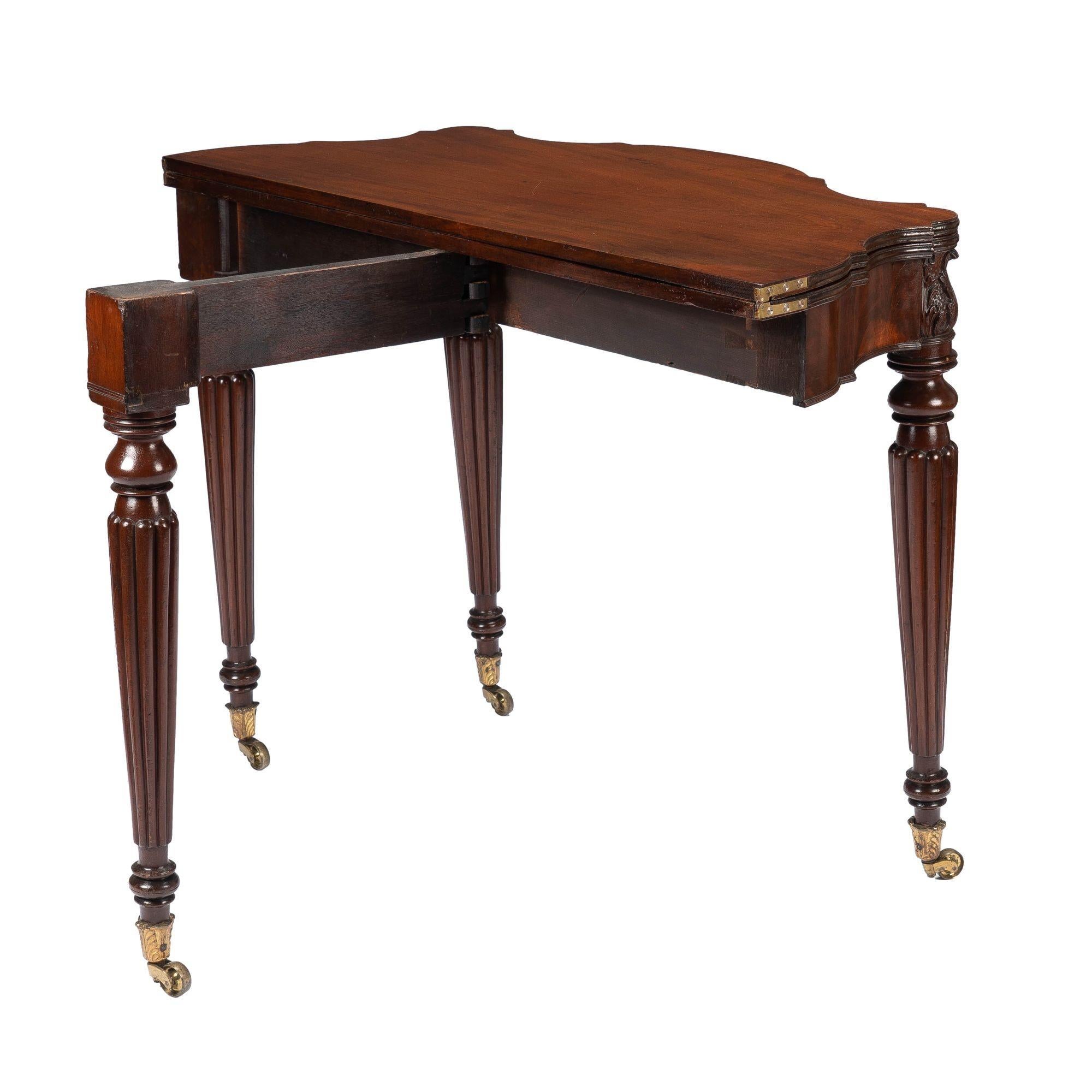 Samuel Field Macintire Attributed Mahogany Flip Top Game Table, c. 1810-15 For Sale 5