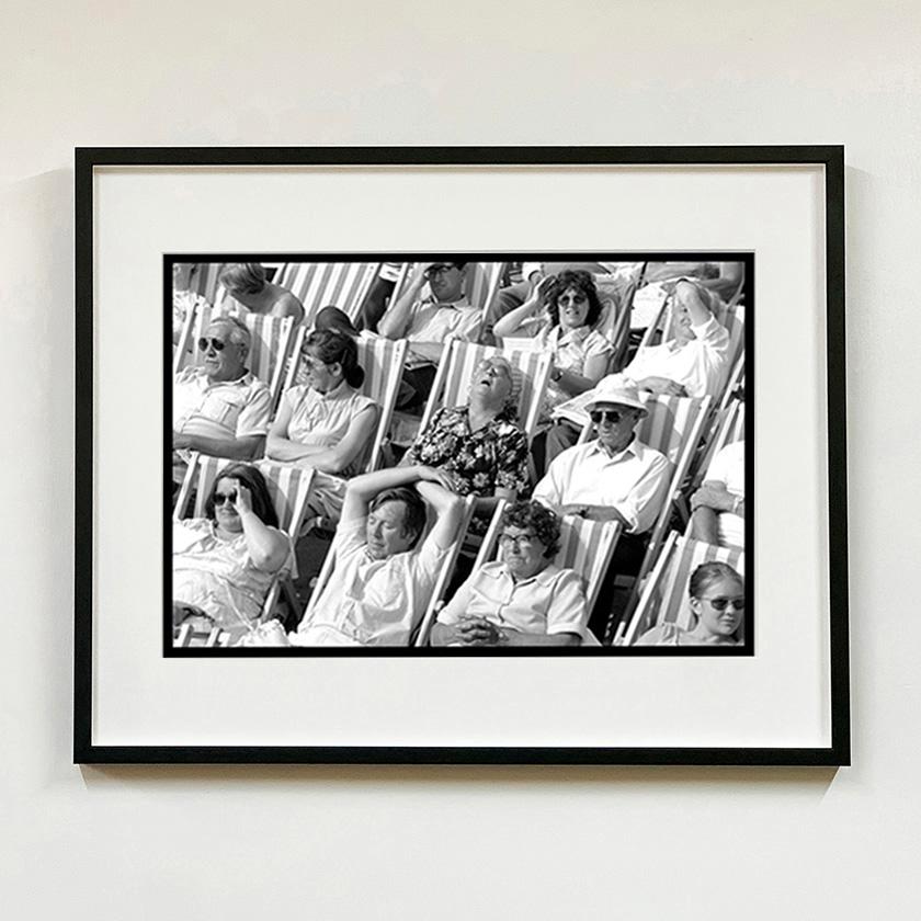 Bandständer, Eastbourne – Schwarz-Weiß-Set aus drei gerahmten Fotografien im Angebot 4