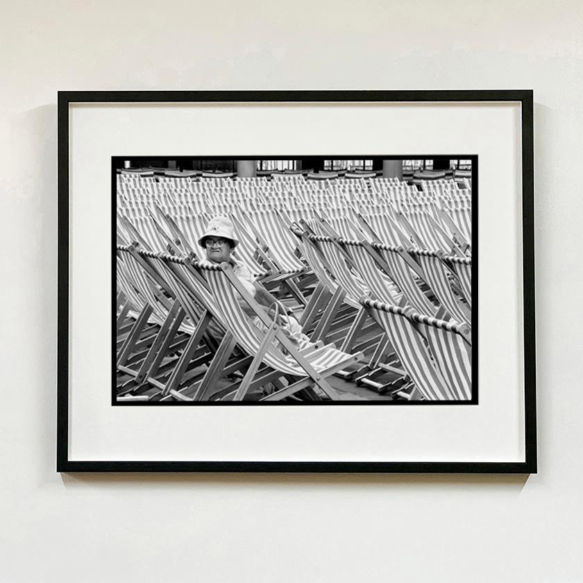 Bandständer, Eastbourne – Schwarz-Weiß-Set aus drei gerahmten Fotografien im Angebot 5