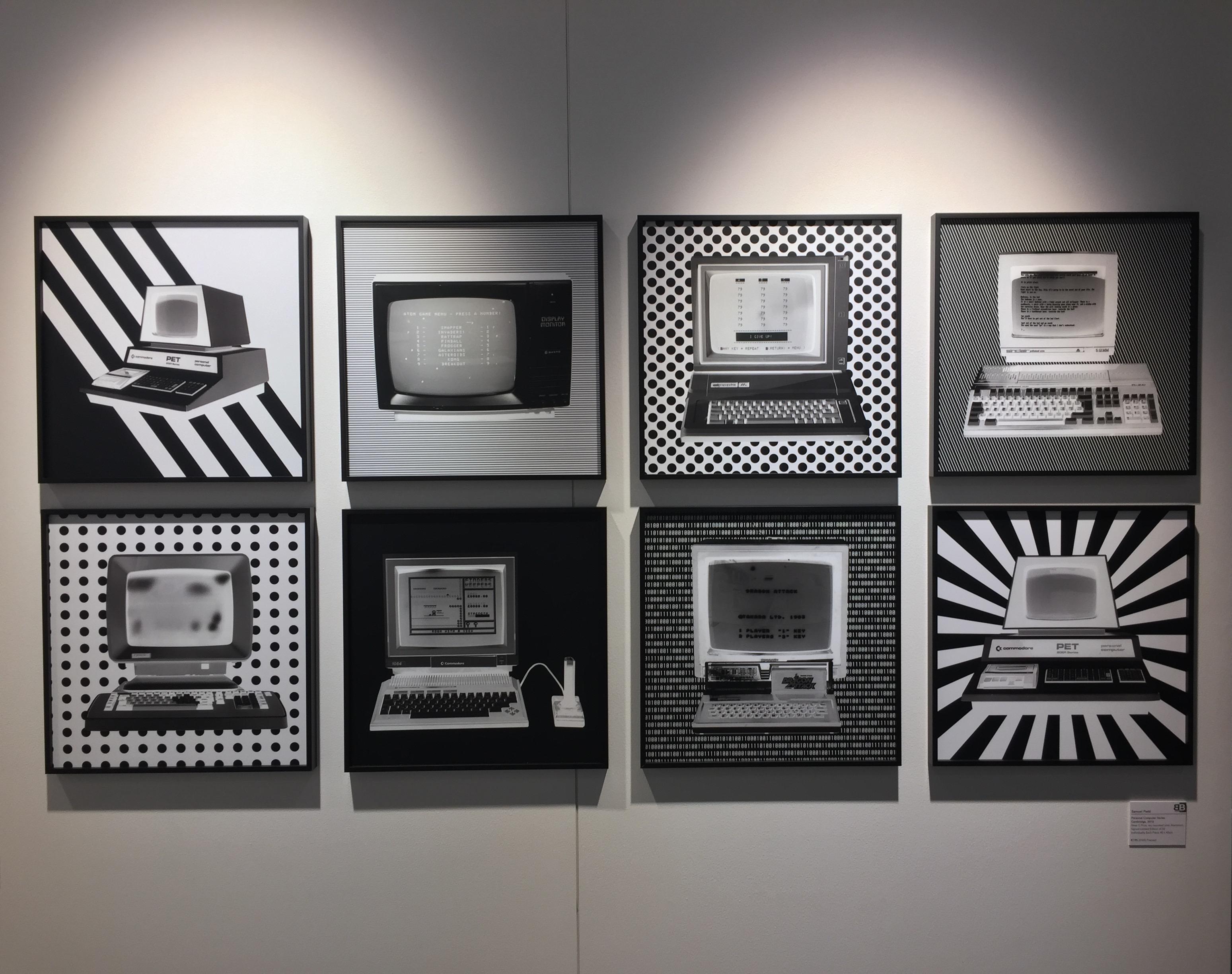 Personal Computer-Serie „Contrast“ – Schwarz-Weiß-Pop-Art-Fotografie im Angebot 3