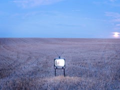 TV 3, Samuel Hicks – Zeitgenössische Landschaftsfotografie, Horizonte, Strand, Ozeane