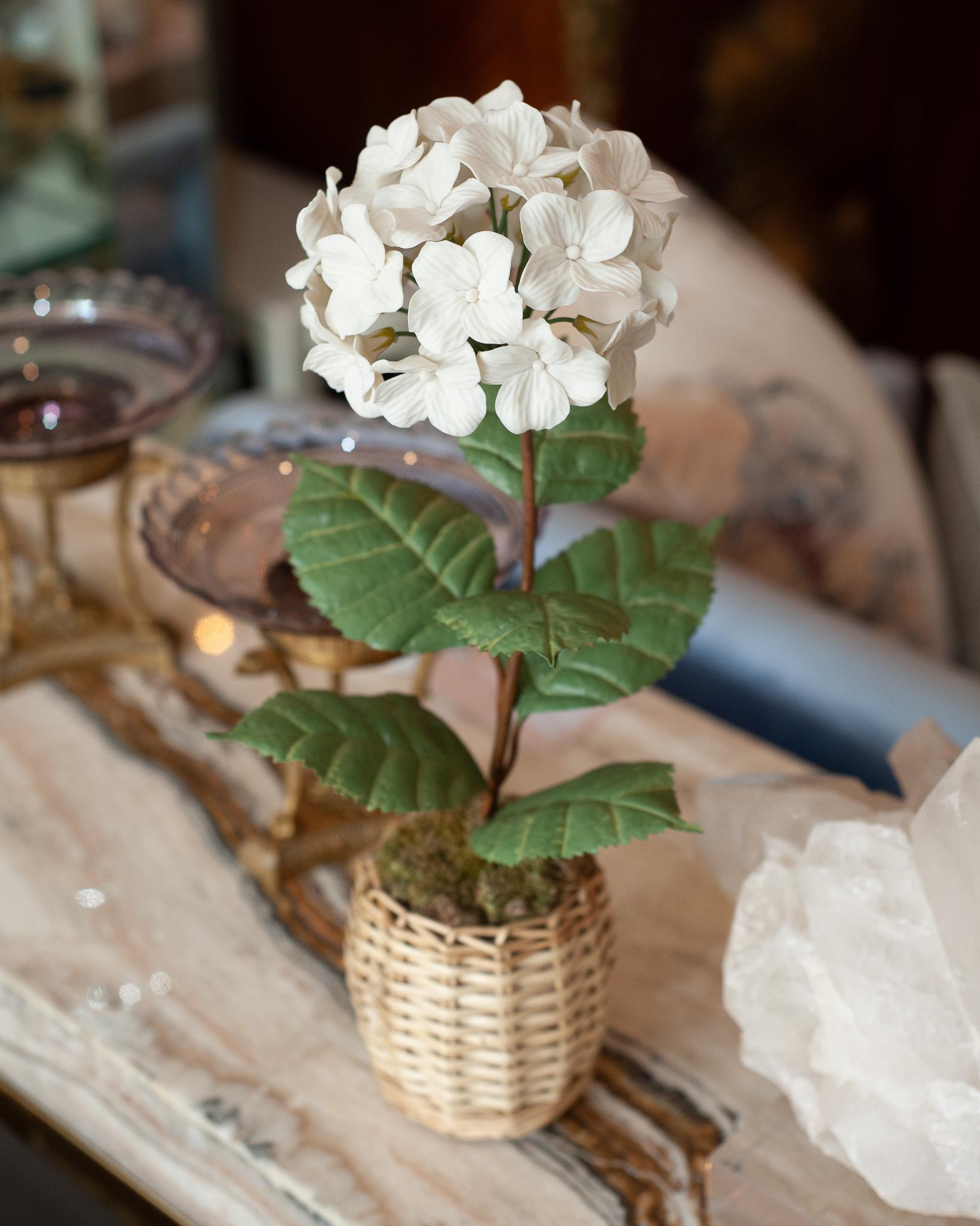 Samuel Mazy Biscuit Porcelain White Hydrangea Flower Sculpture In New Condition For Sale In Toronto, ON