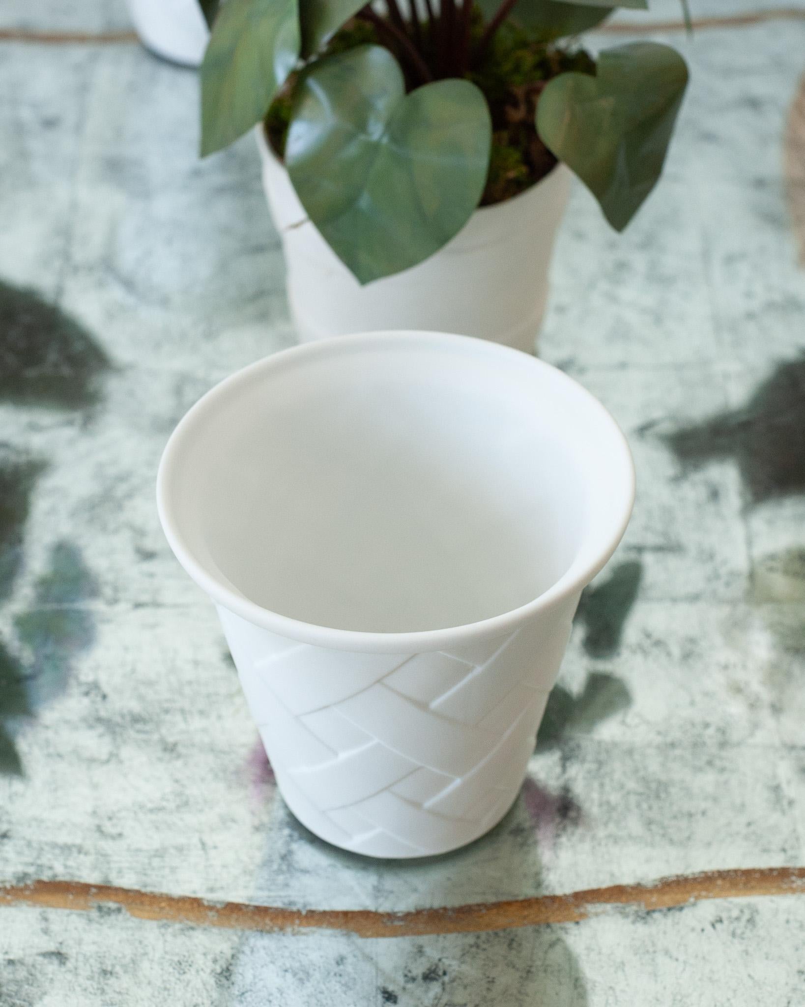 Samuel Mazy White Biscuit Porcelain Lattice Pot In New Condition For Sale In Toronto, ON