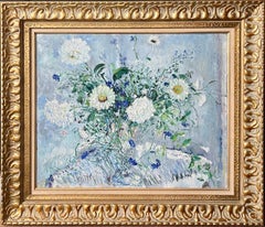 Peinture à l'huile audacieuse d'un bouquet floral moderniste représentant des fleurs dans un vase doré