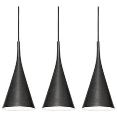 Lampe à suspension "Lambada Savu" en céramique noire de Samuli Naamanka pour Innolux