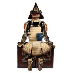 Antique Samurai Armor with Eboshi-Nari Kabuto Tachi-dō tōsei Gusoku, 17th-18th Century