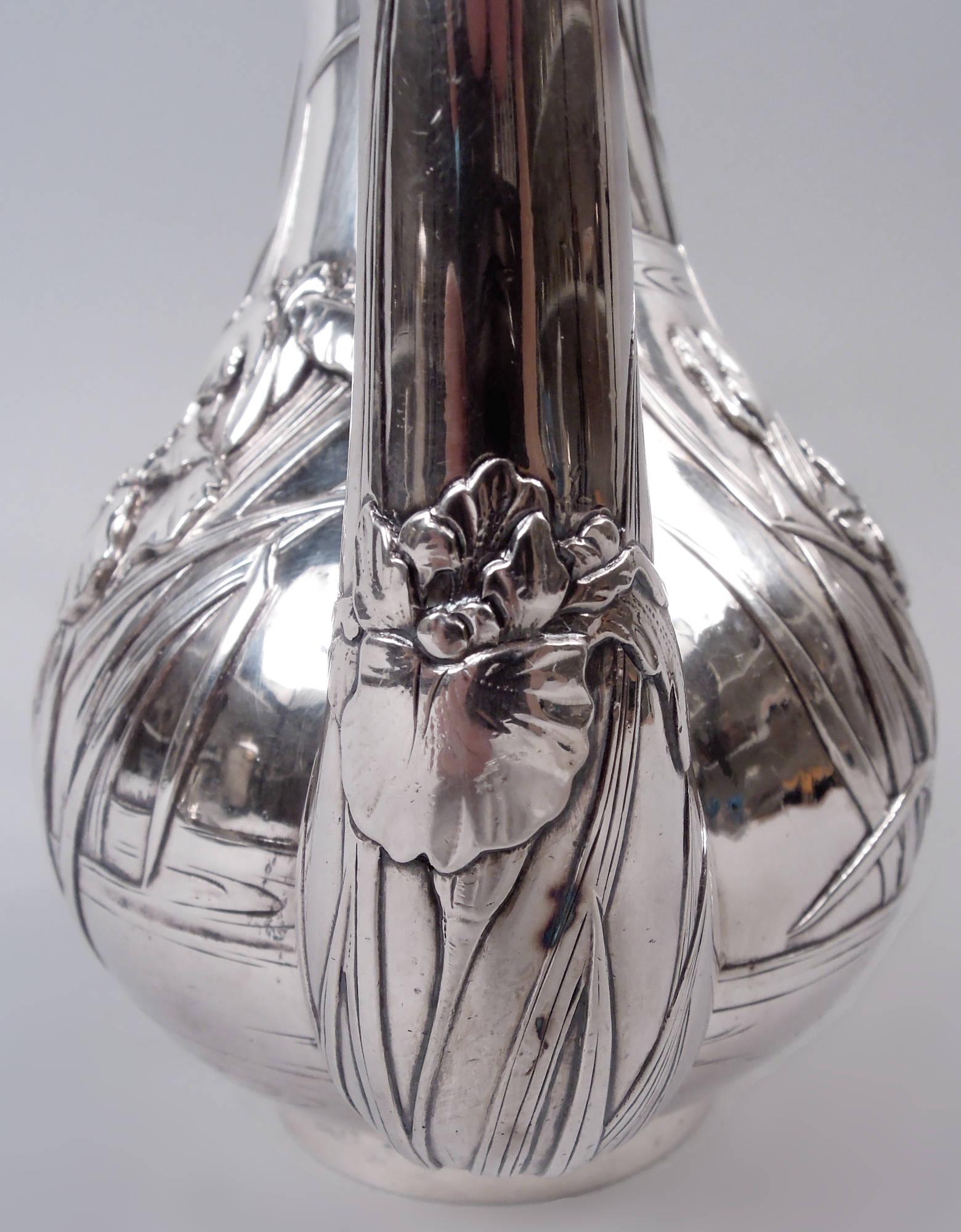 Samurai Shokai Japanisch Meiji Jugendstil Silber Iris Blume Kaffeekanne im Angebot 2