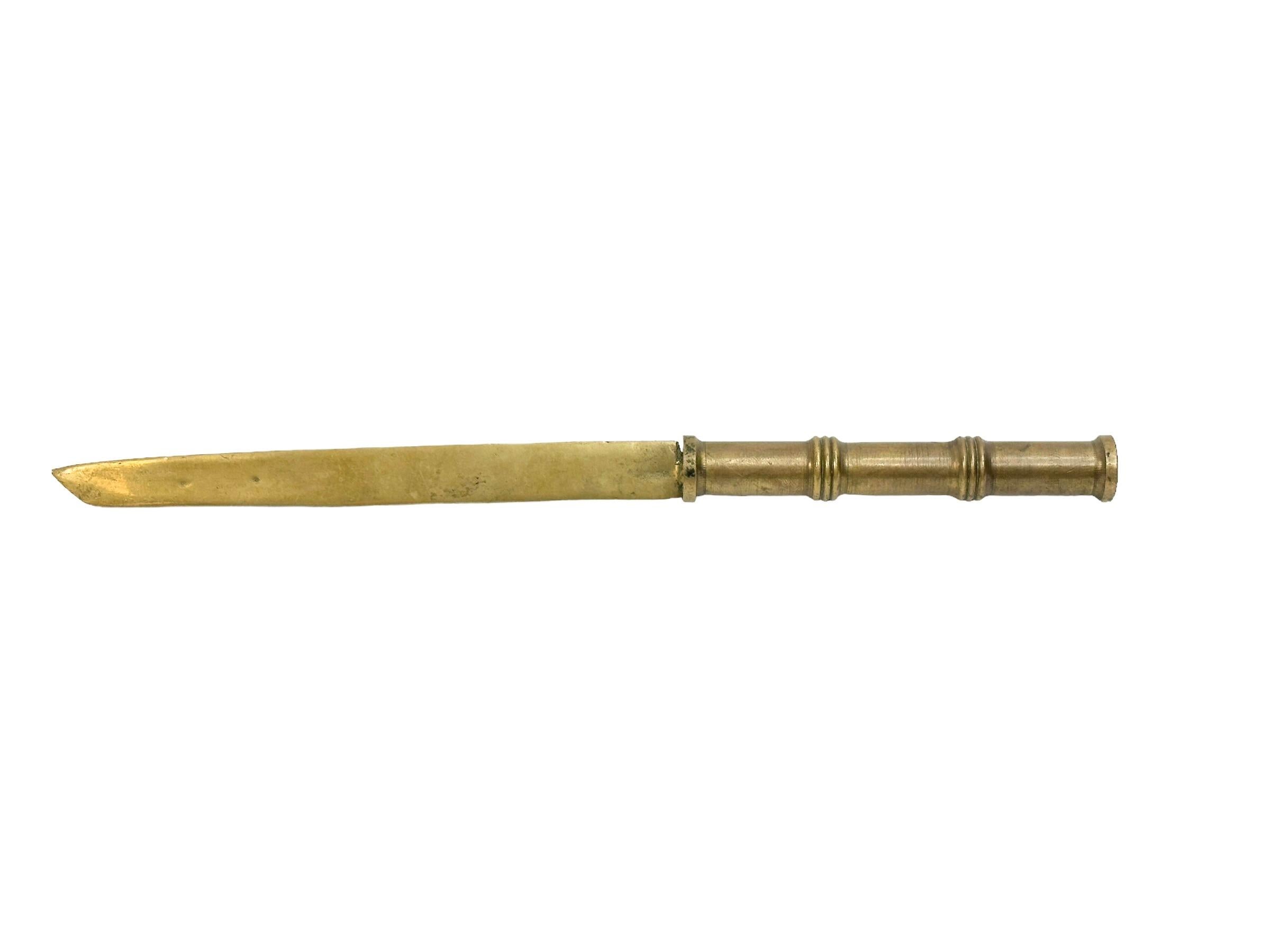 Classic early 1960s Austrian letter opener. It has a nice patina.
I did not clean it, so the next owner can decide what he wants to do with it.
This highly collectible vintage piece is in very good condition, consistent with age and use.
Nice