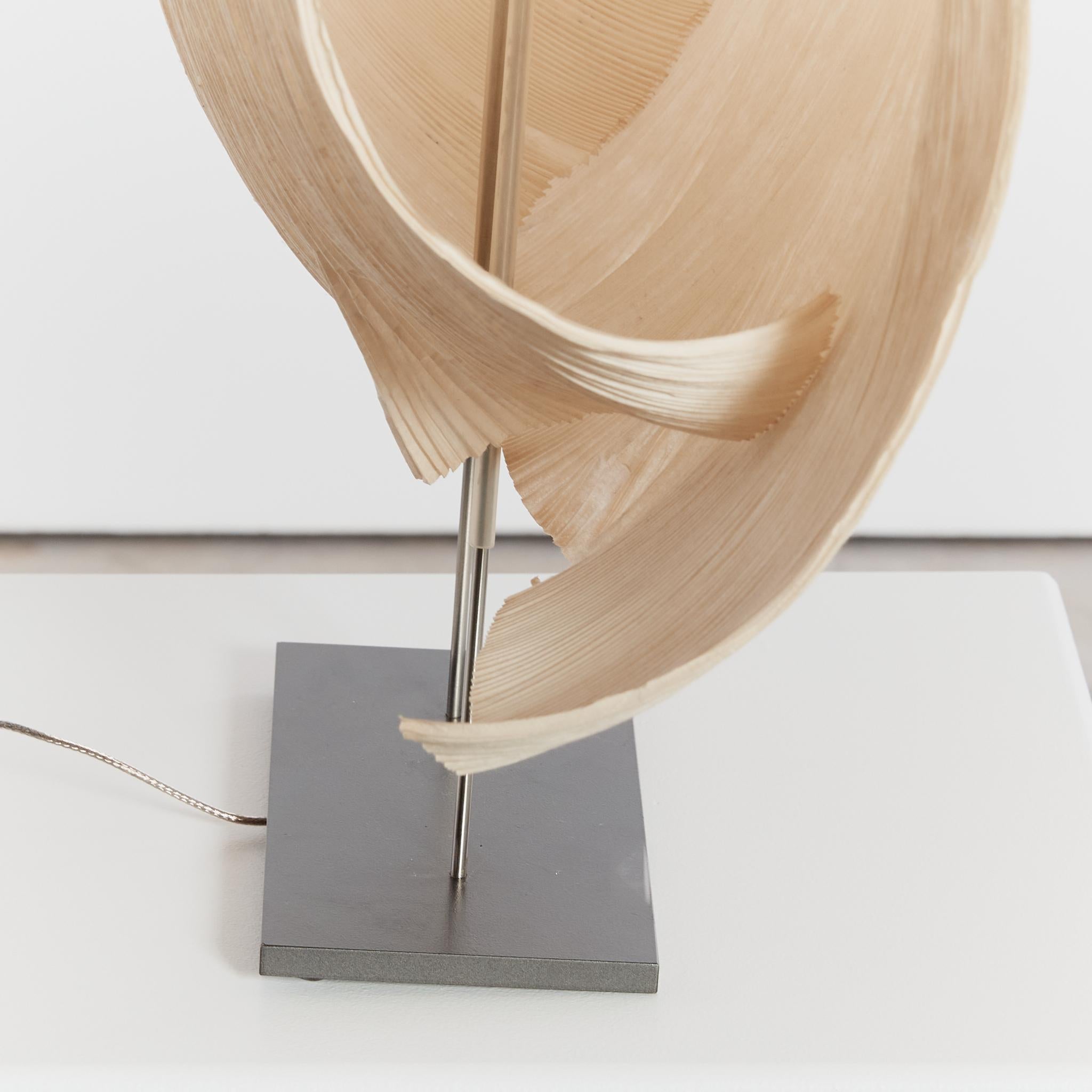 Samurai table lamp by Ingo Maurer and Dagmar Mombach rice paper and wire For Sale 7