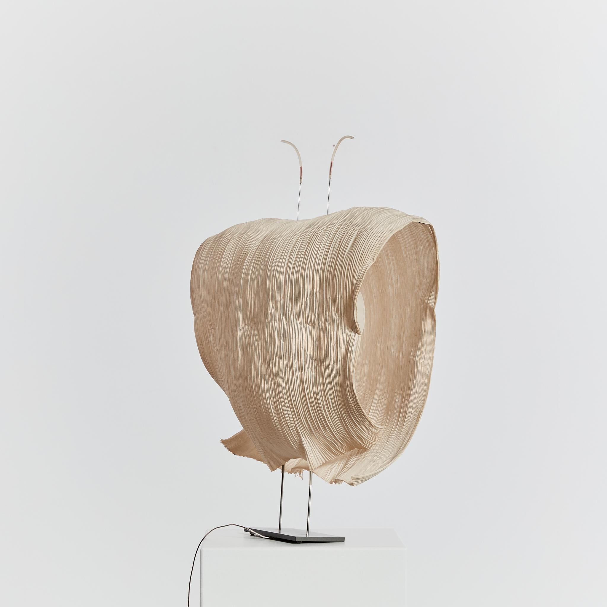 Samurai table lamp by Ingo Maurer and Dagmar Mombach rice paper and wire For Sale 2