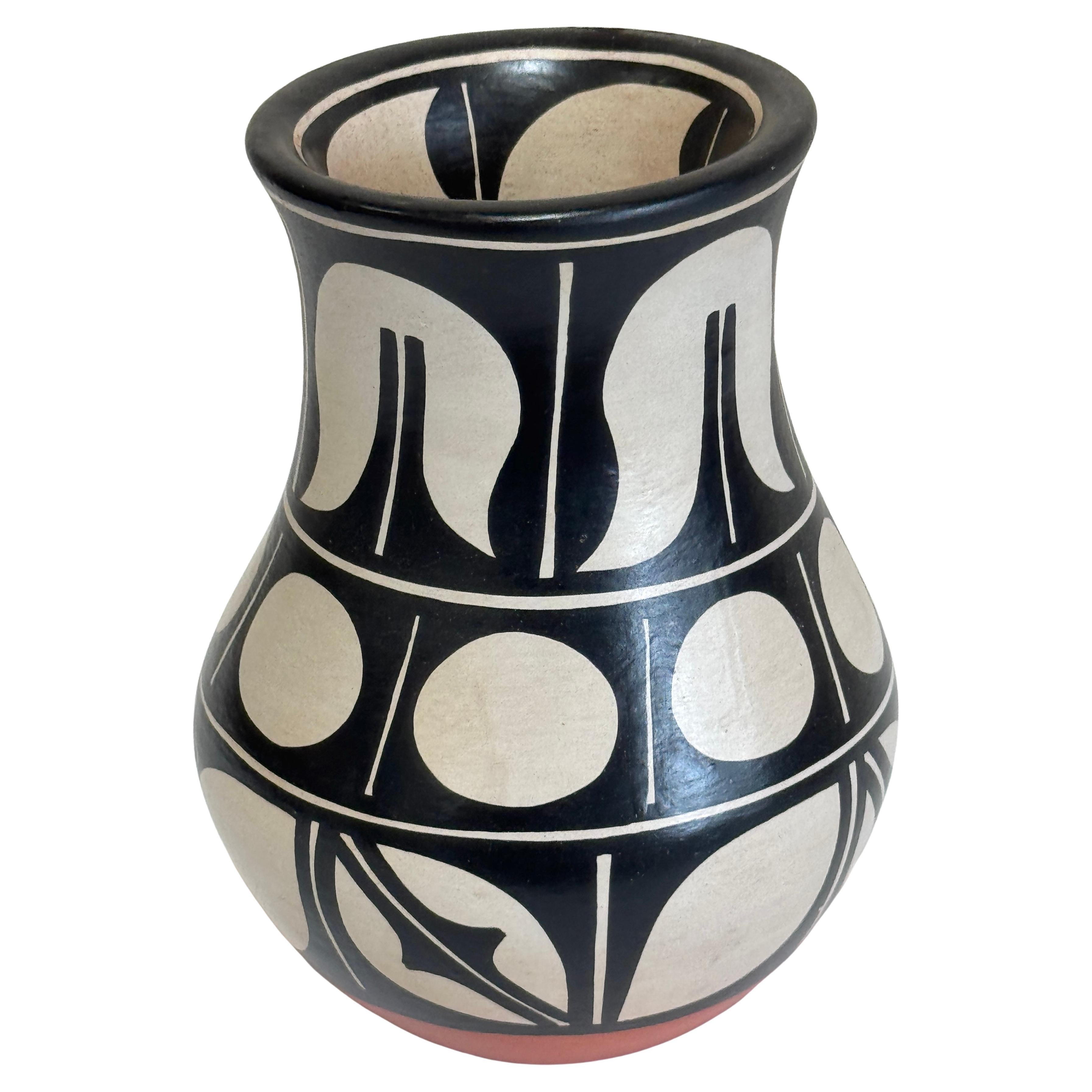 San Domingo (Kewa) Black-on-Cream Pottery Vase by Darrin Aguilar, Circa 1970s
