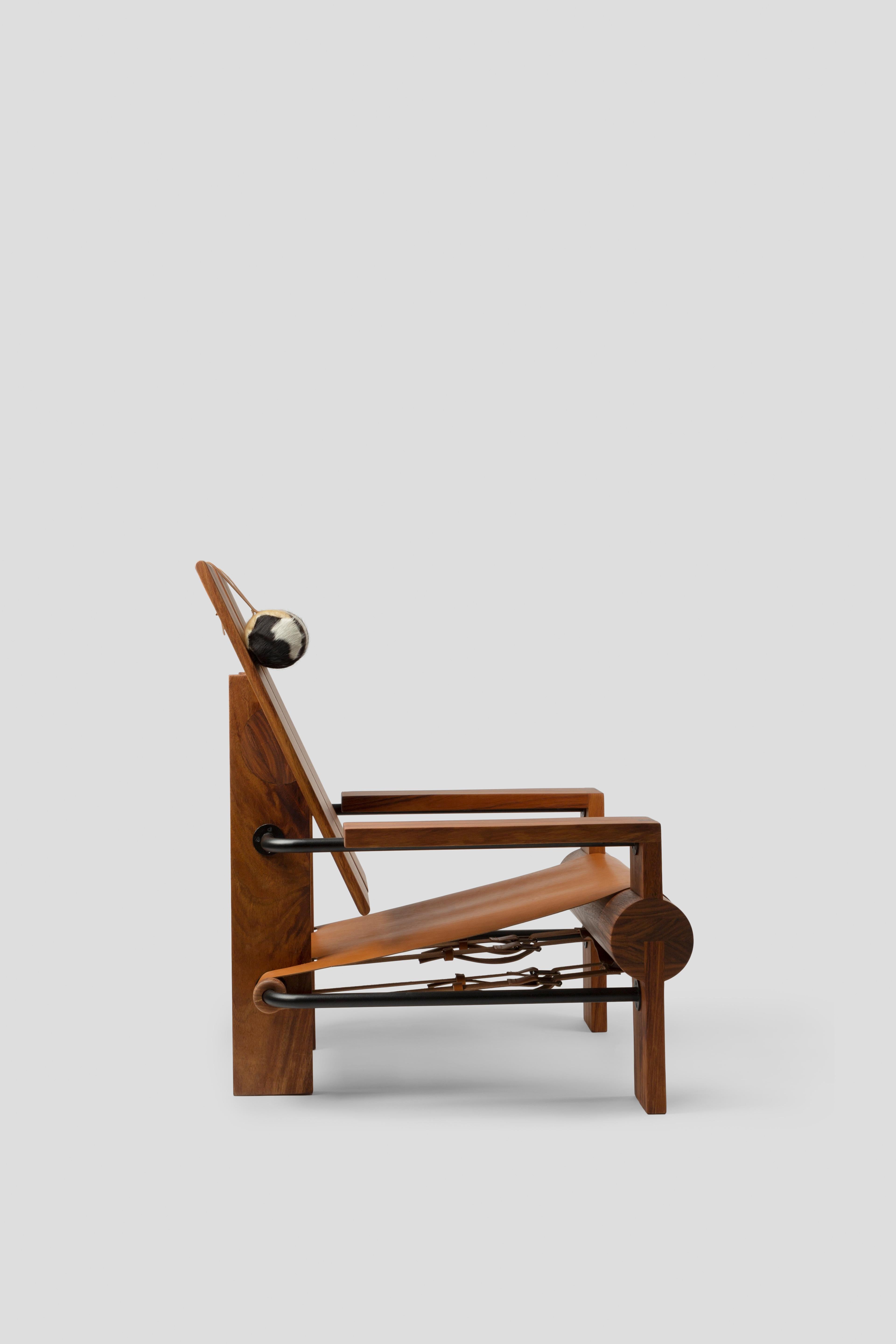 Fauteuil de San Francisco, cuir et bois tropical foncé, design mexicain contemporain en vente 1