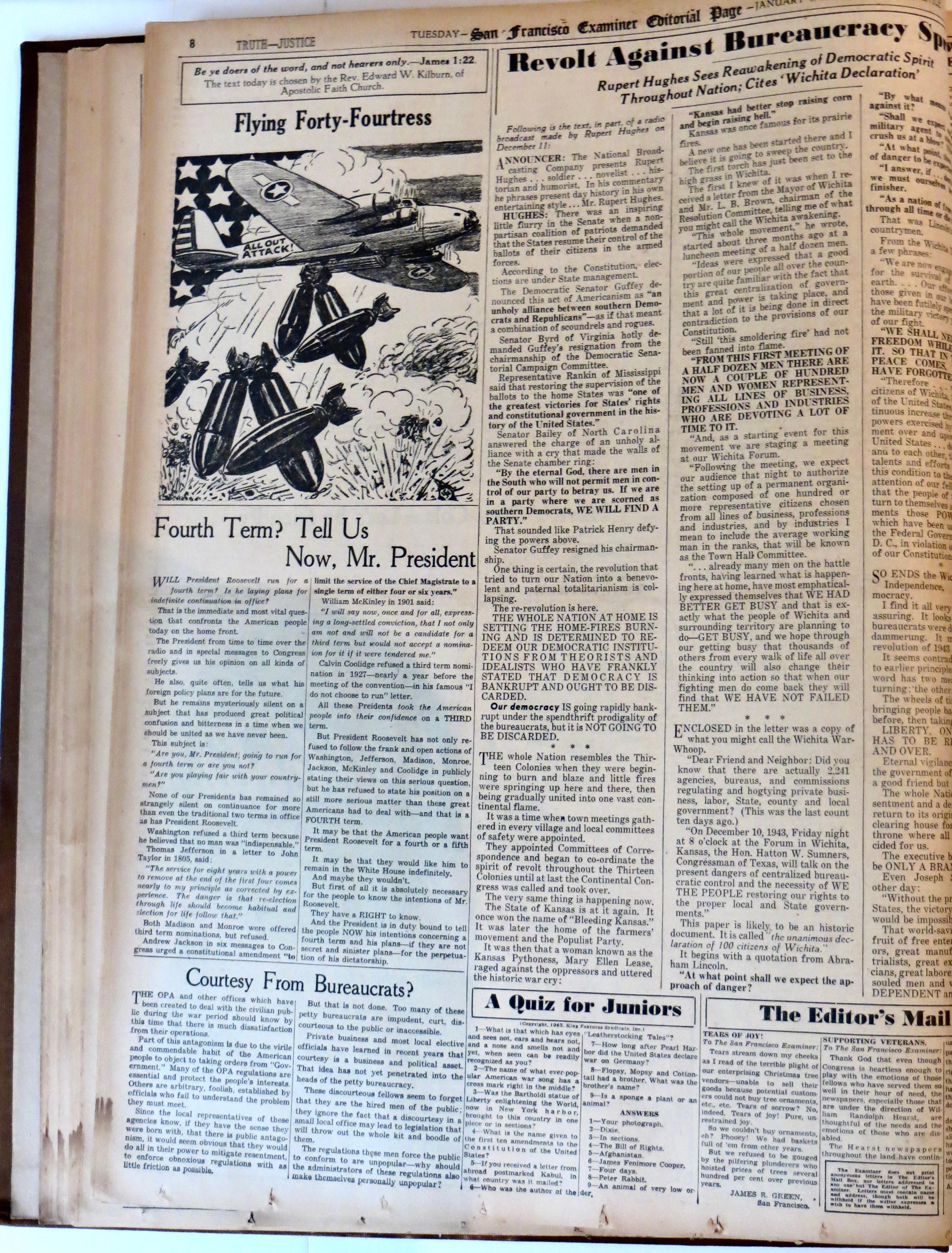 Papier Newspapers of San Francisco Examiner for janvier 1944 dans un livre relié rigide (complété) en vente