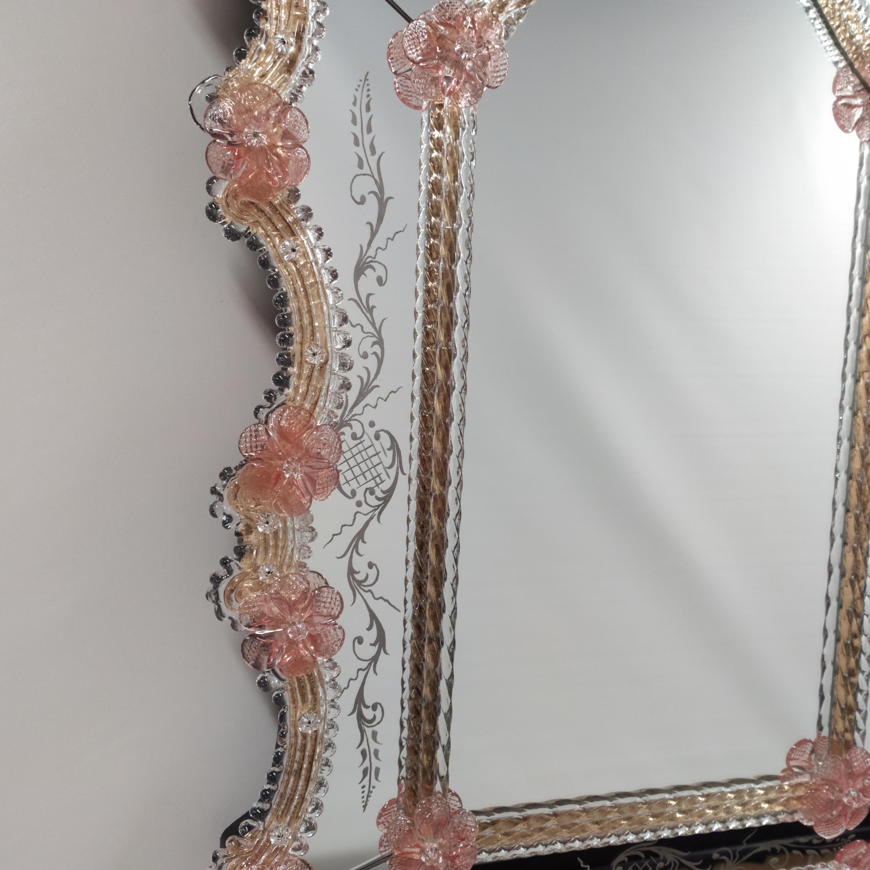Muranoglas-Spiegel „San Giorgio“ im venezianischen Stil von Fratelli Tosi (21. Jahrhundert und zeitgenössisch) im Angebot