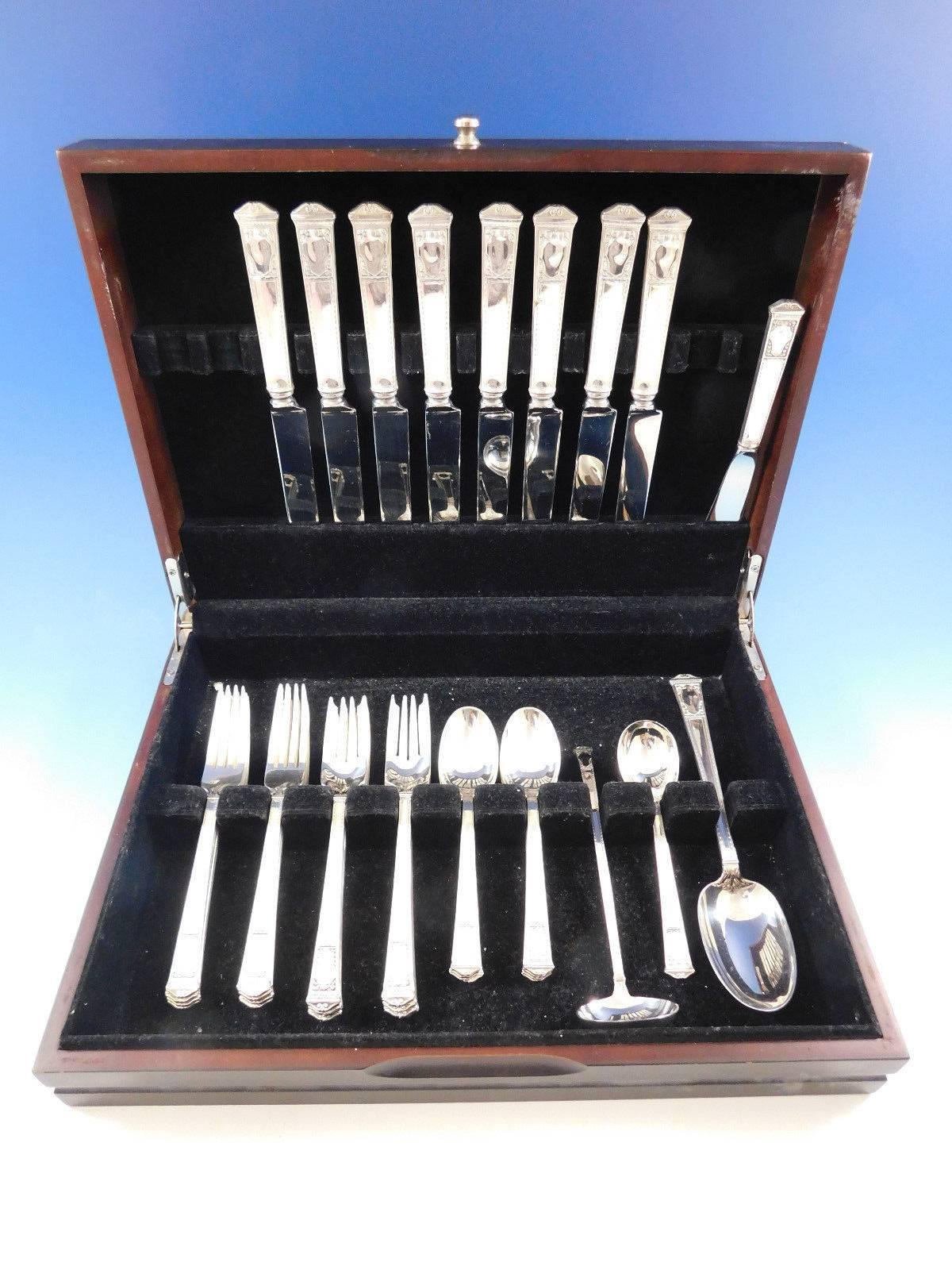 San Lorenzo by Tiffany & Co sterling silver flatware set, 36 pieces. This set includes: Eight knives, 9 3/8