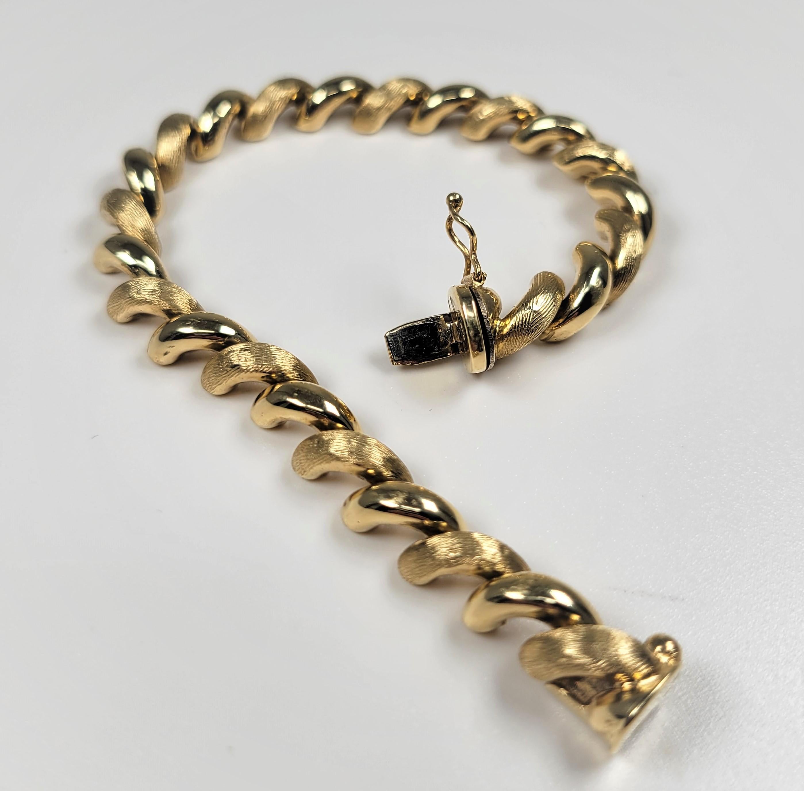 San Marco Bracelet in 14 Karat Gold In Good Condition In Dallas, TX