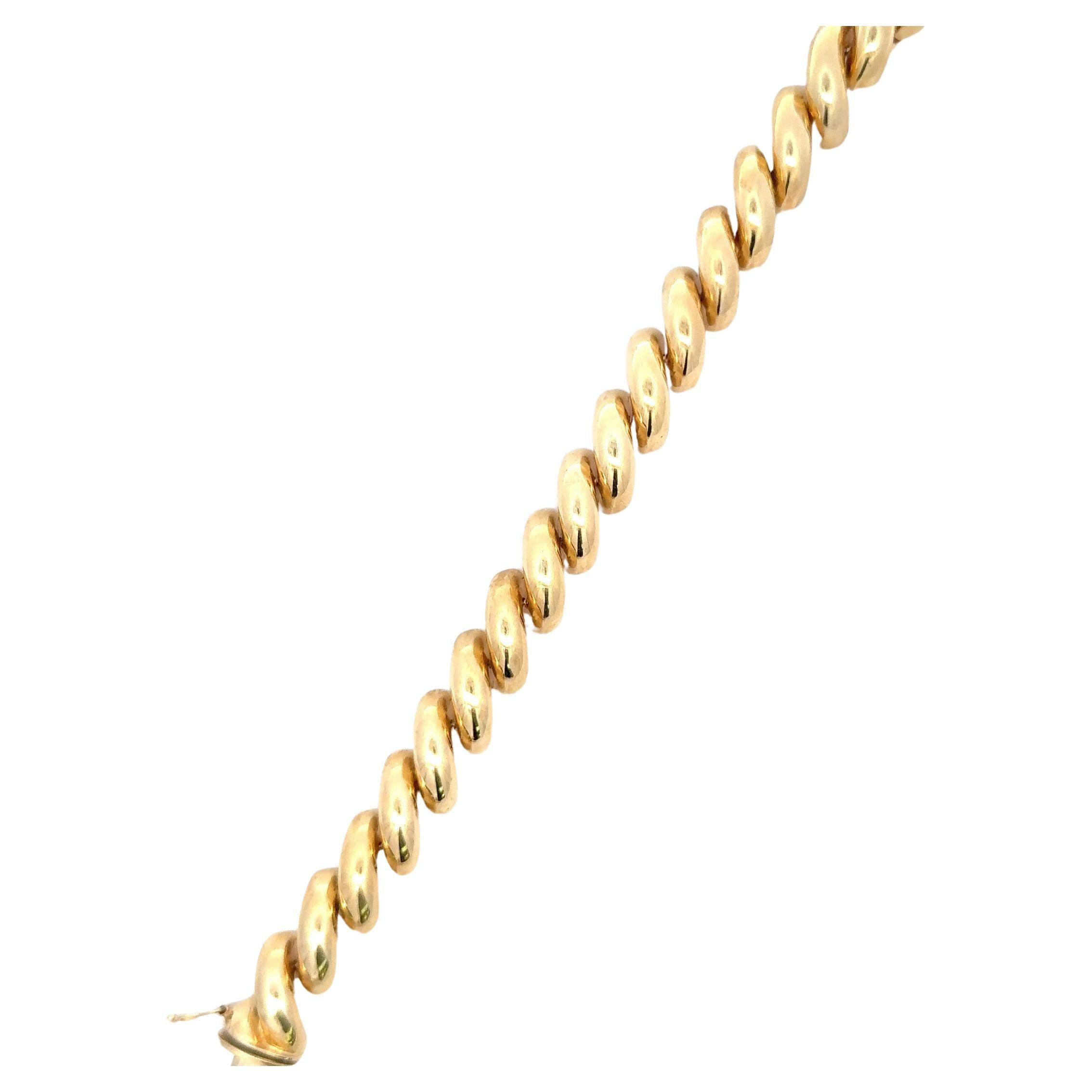 San Marco High Polish Link Bracelet 14 Karat Yellow Gold 25.1 Grams Medium Size For Sale
