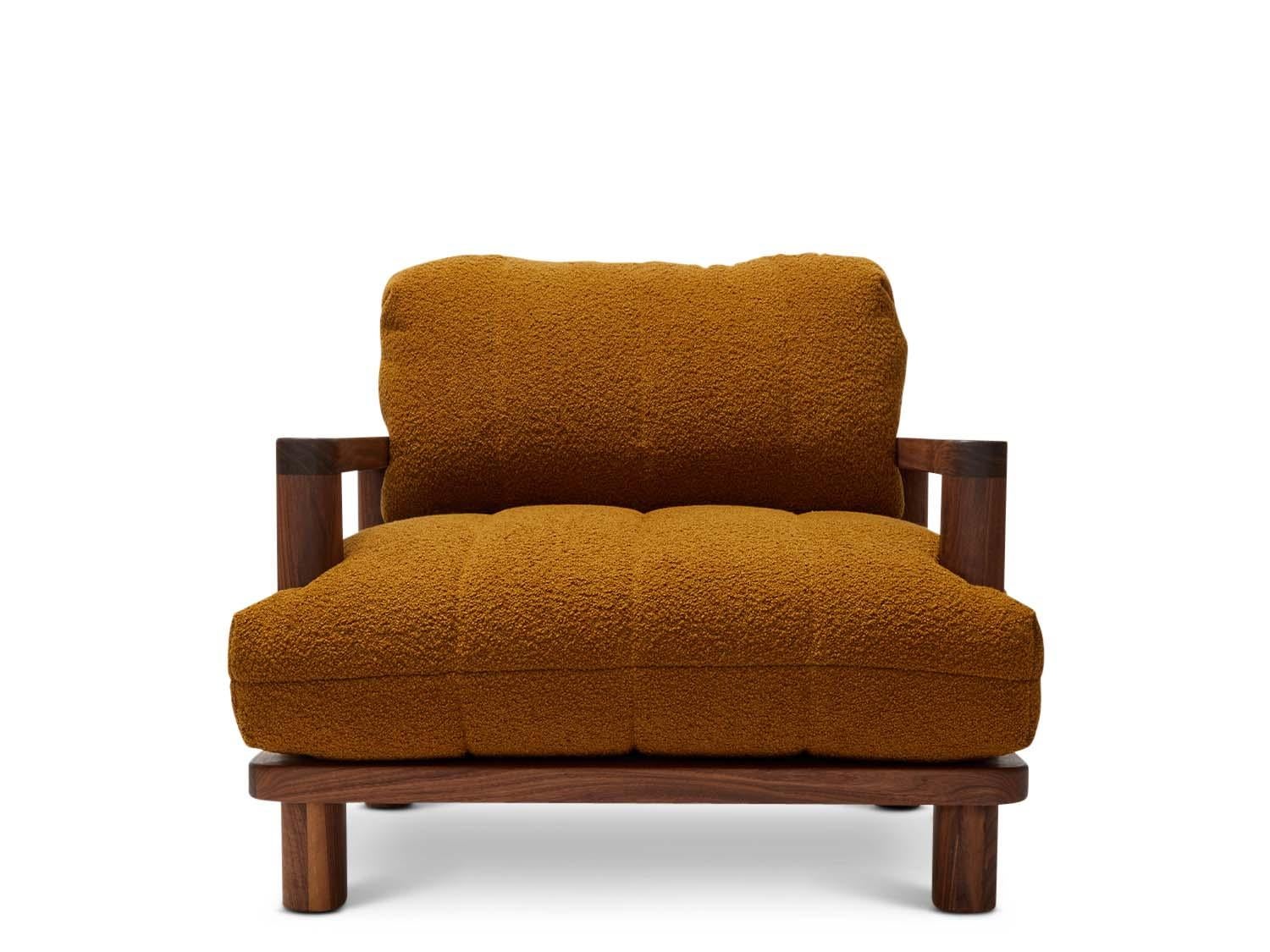 The San Rafael Lounge Chair is a generously proportioned chair that excels in comfort.  The plush wide-channel tufted cushions are tailored beautifully to interlock with the expertly crafted solid hardwood frame.  

 The Lawson-Fenning Collection is