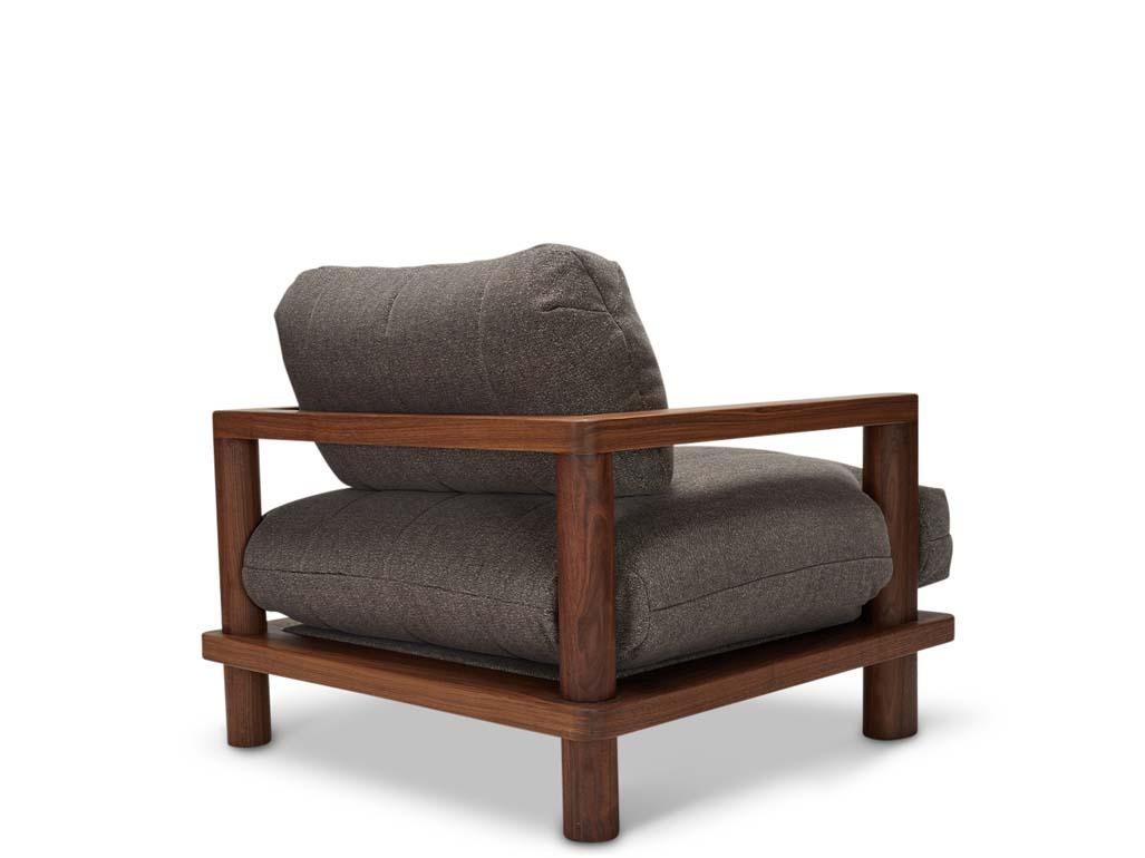 American San Rafael Lounge Chair by Lawson-Fenning For Sale