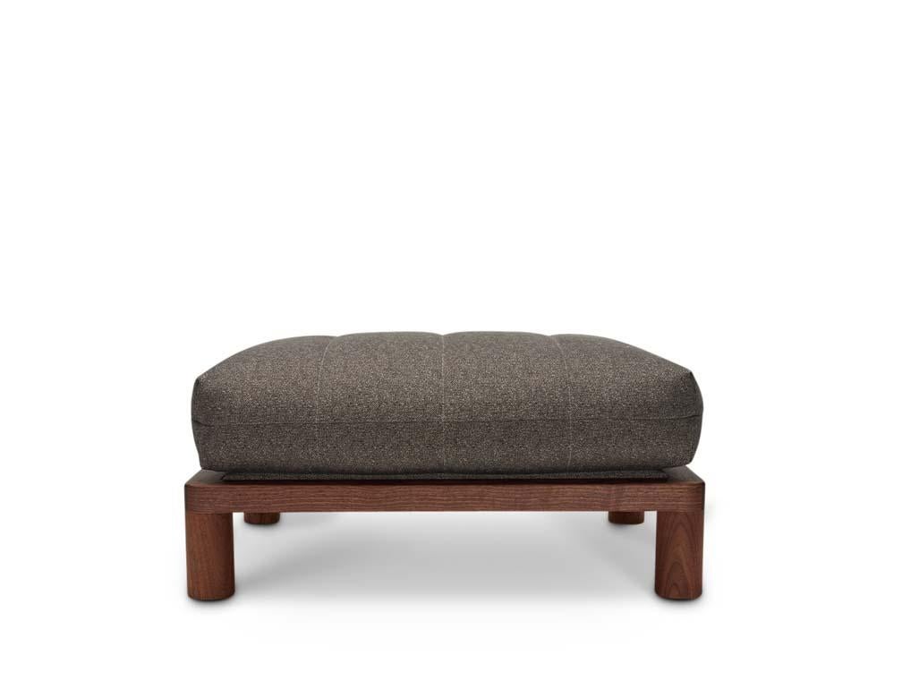 Mid-Century Modern Ottomane San Rafael de Lawson-Fenning en vente