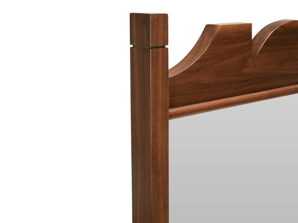 Américain Miroir mural San Rafael par Lawson-Fenning en vente