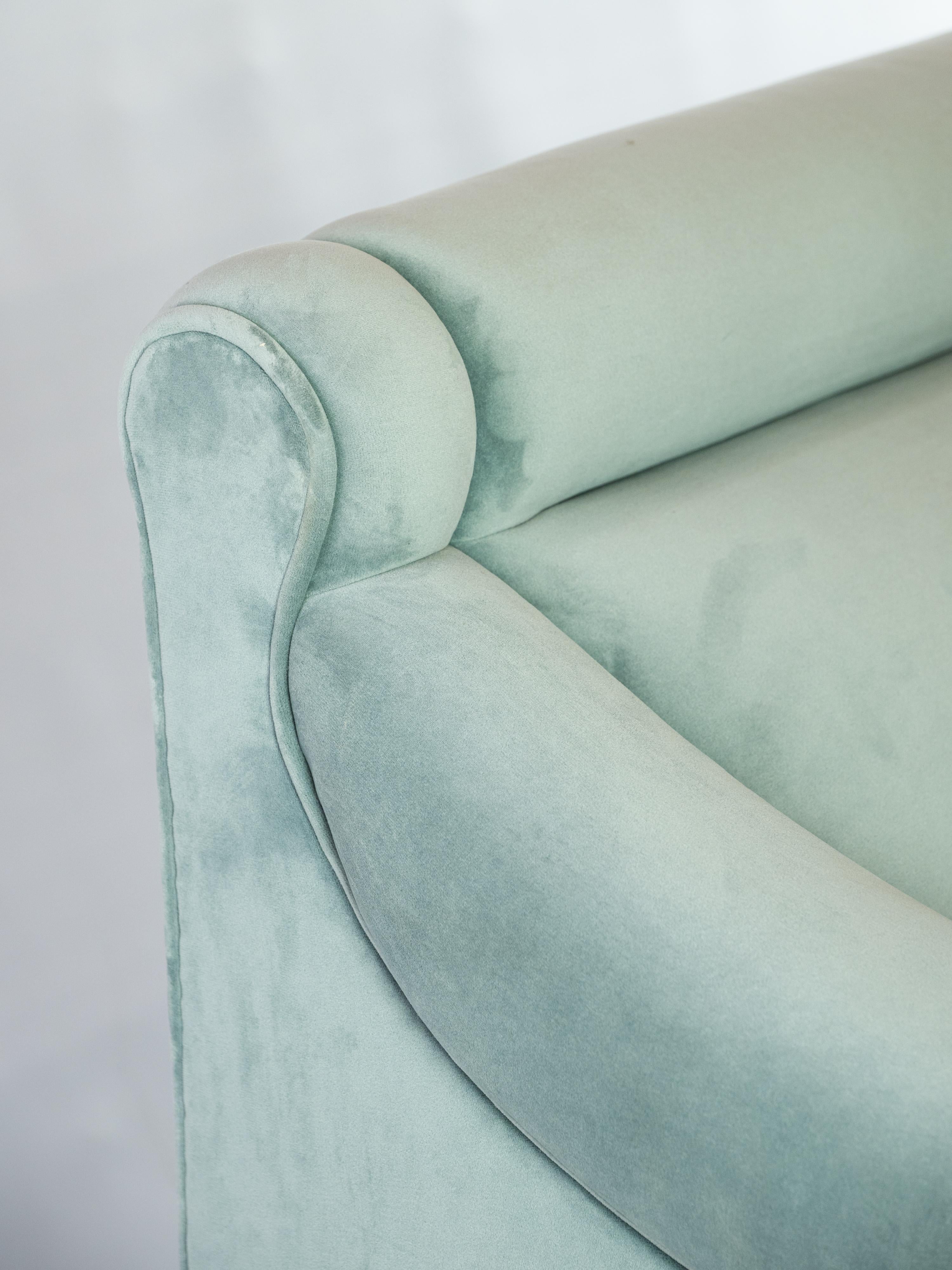 Milieu du XXe siècle Sofa San Siro 3 Seaters de Luigi Caccia Dominioni en velours vert eau en vente