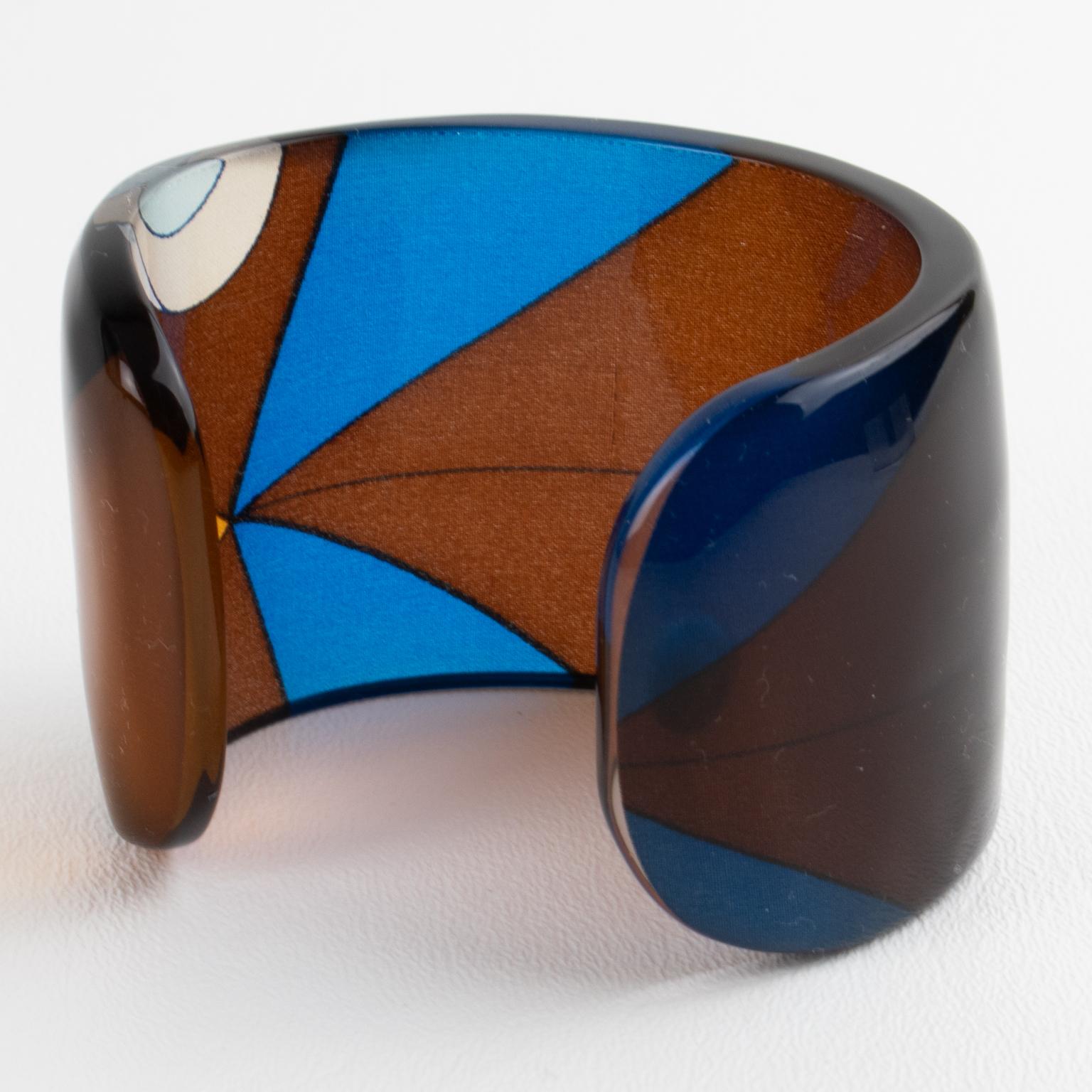 Sanalitro Milano - Bracelet manchette en résine acrylique avec écharpe en soie géométrique en vente 1