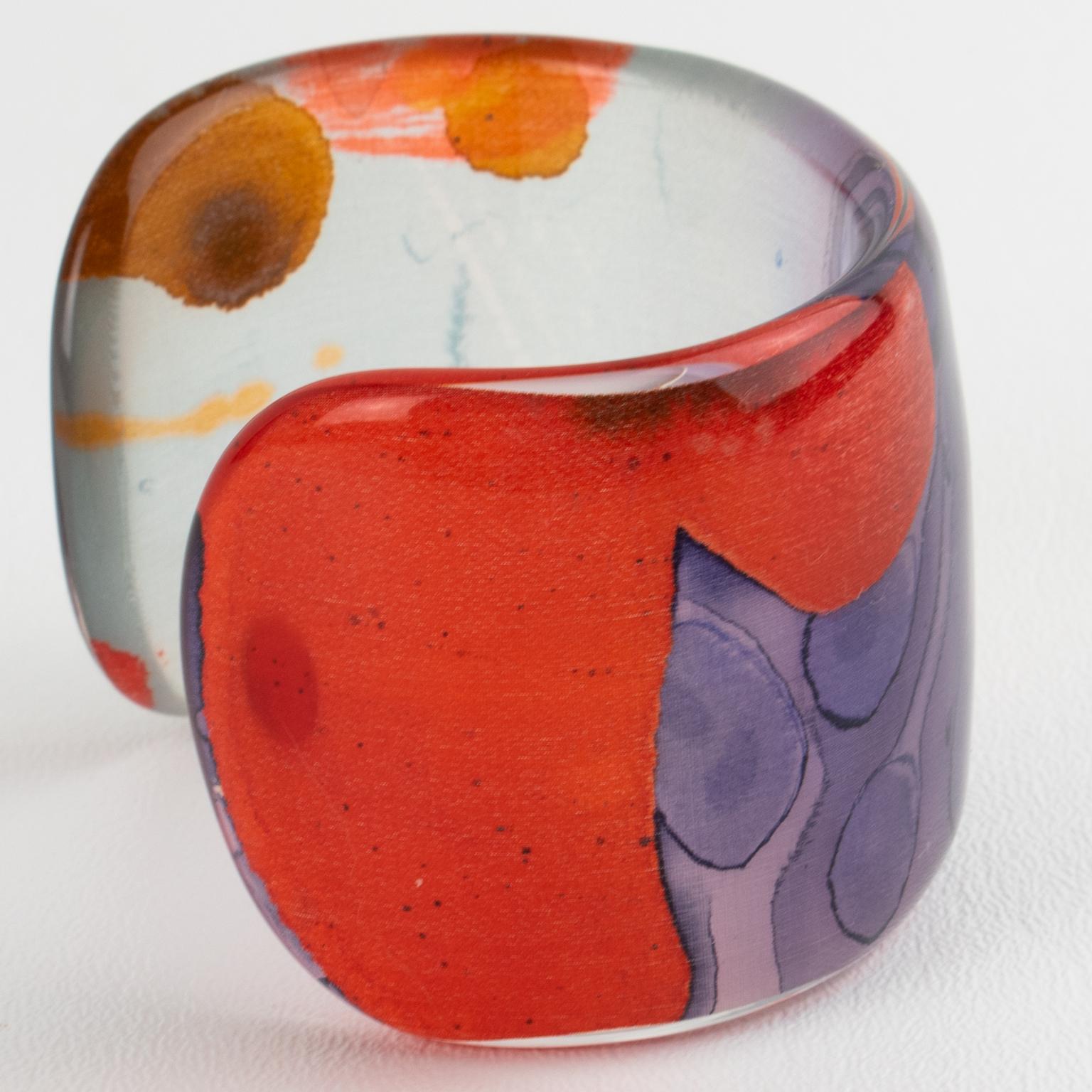 Bracciale Bangle in resina acrilica Sanalitro Milano con sciarpa di seta multicolore In condizioni ottime in vendita a Atlanta, GA