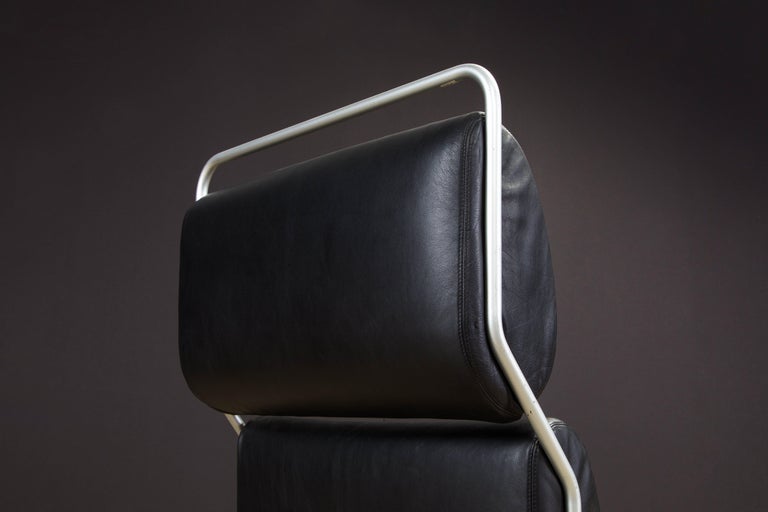 'Sancarlo' Leather Lounge Armchair by Achille Castiglioni for Driade, circa 1982 For Sale 8