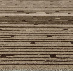 Tapis « Linear Drift » de Doris Leslie Blau, couleur beige sable et rayures abstraites