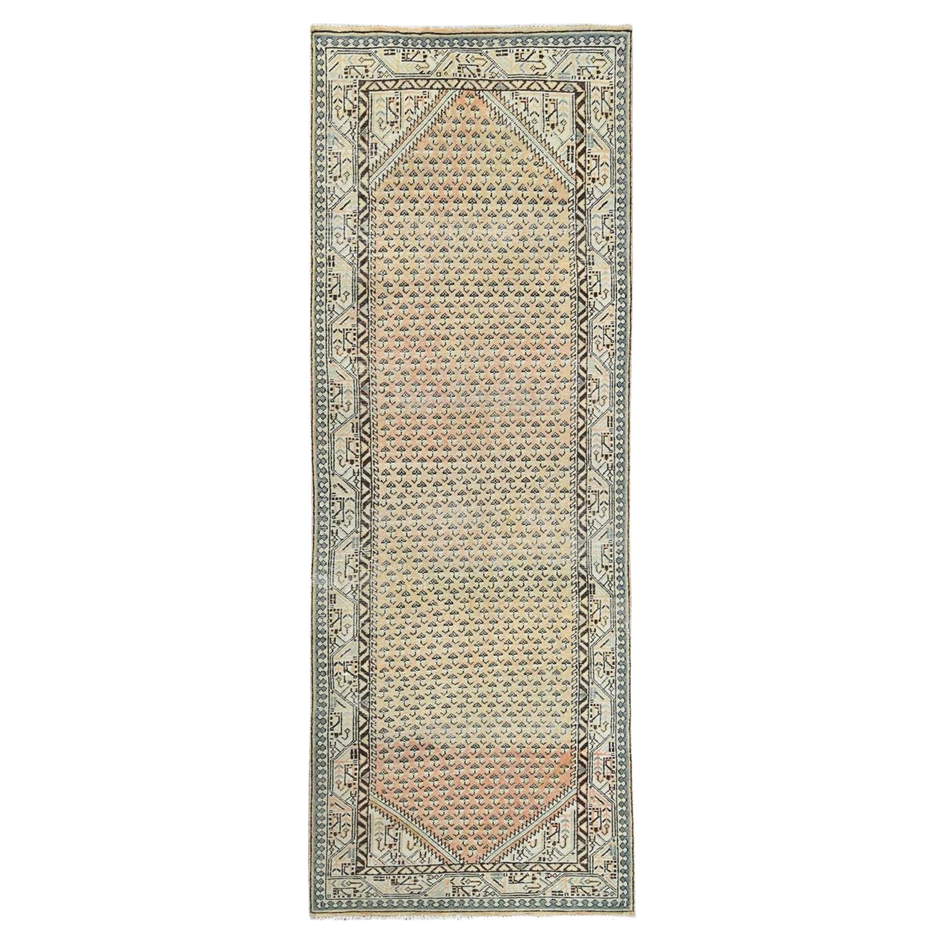 Sand Color Vintage Persian Sarouk Mir Clean Hand Knotted Pure Wool Worn Down Rug For Sale