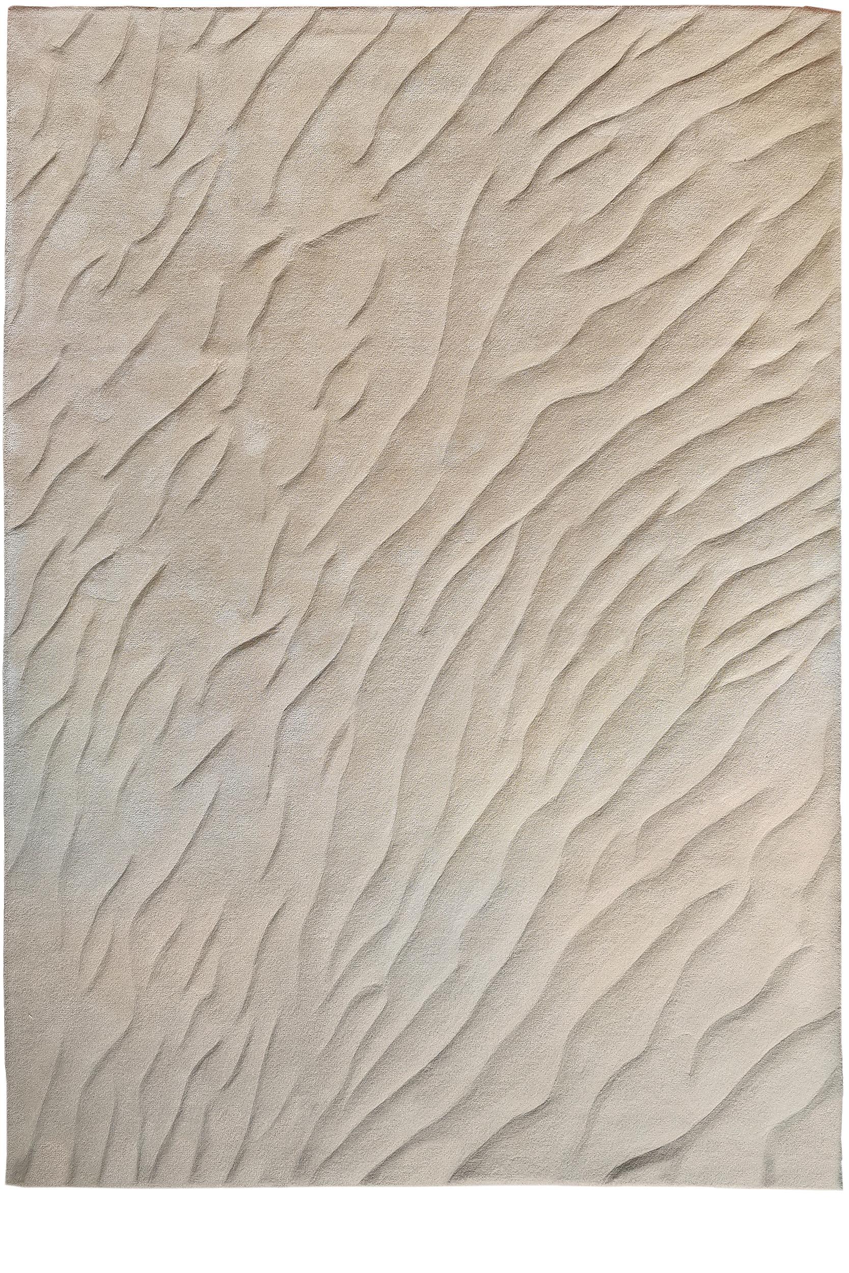 Tappeto Sand di Studio A
Dimensioni: L 250 x L 350 cm.
Materiali: Lana e bambù.

Disponibile in sette dimensioni: 90 x 240 cm, 140 x 200 cm, 170 x 240 cm, 200 x 300 cm, 250 x 350 cm, 300 x 400 cm e 350 x 450 cm. Disponibile anche in misure