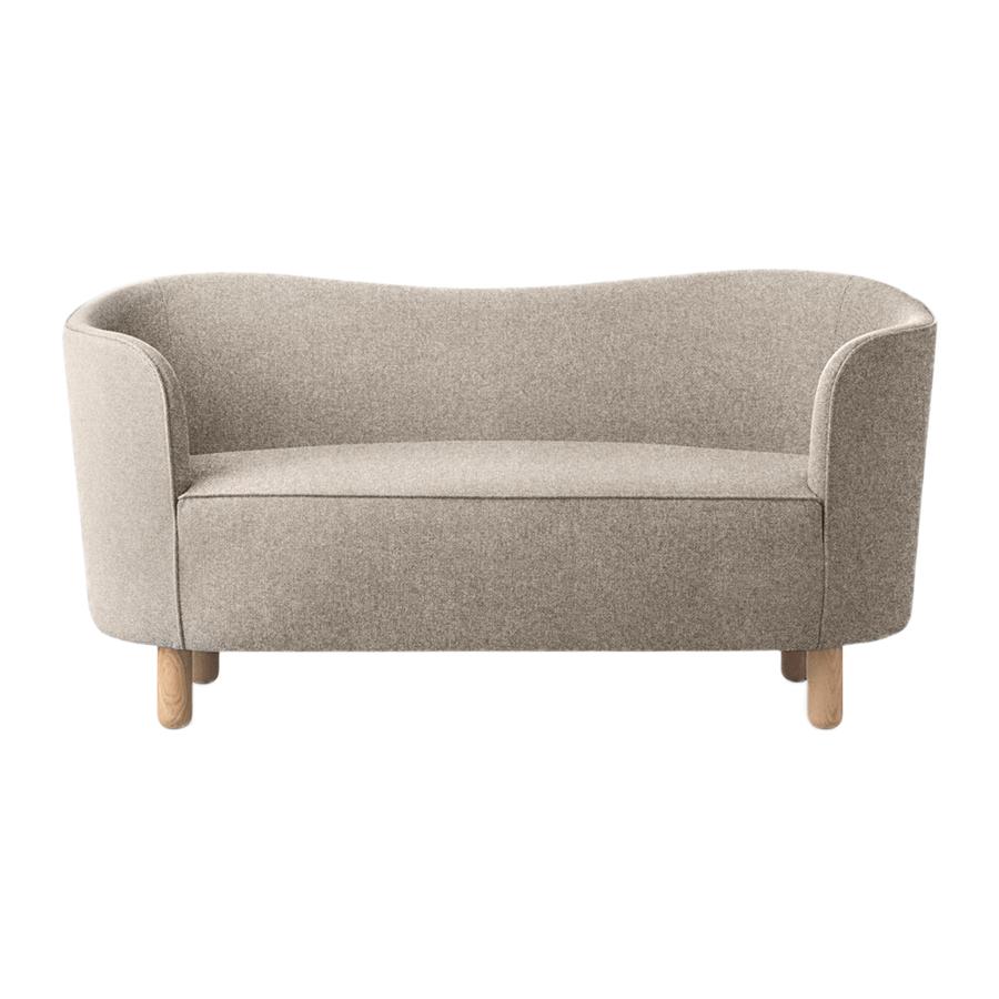 Sand Sahco zero and natural oak Mingle sofa by Lassen
Dimensions: W 154 x D 68 x H 74 cm 
Materials: Textile, oak.

The Mingle sofa was designed in 1935 by architect Flemming Lassen (1902-1984) and was presented at The Copenhagen Cabinetmakers’