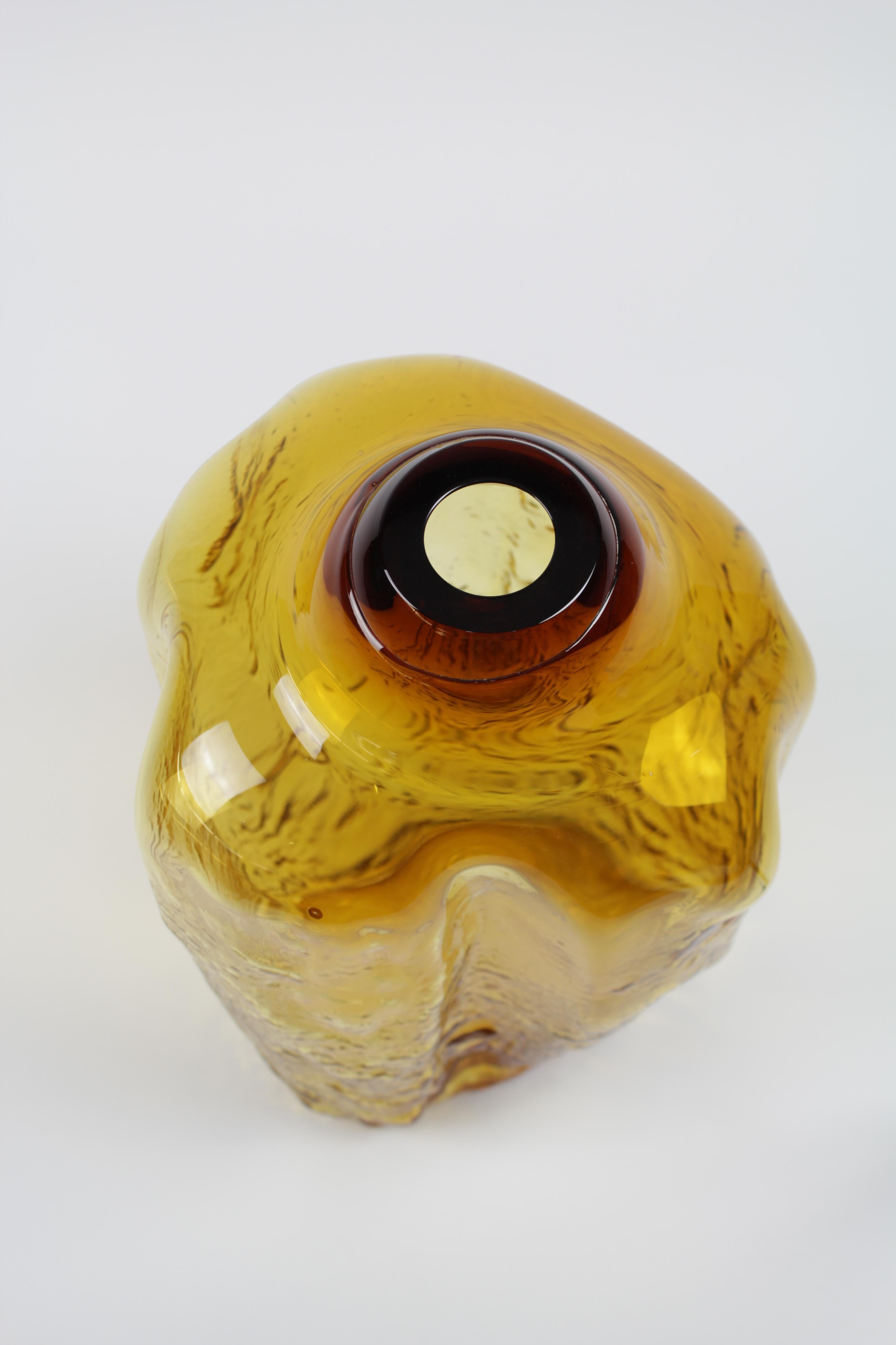 Sand Series, Brilliant Gold, Handmade Glass Object by Vogel Studio In New Condition For Sale In Sarstedt, NI