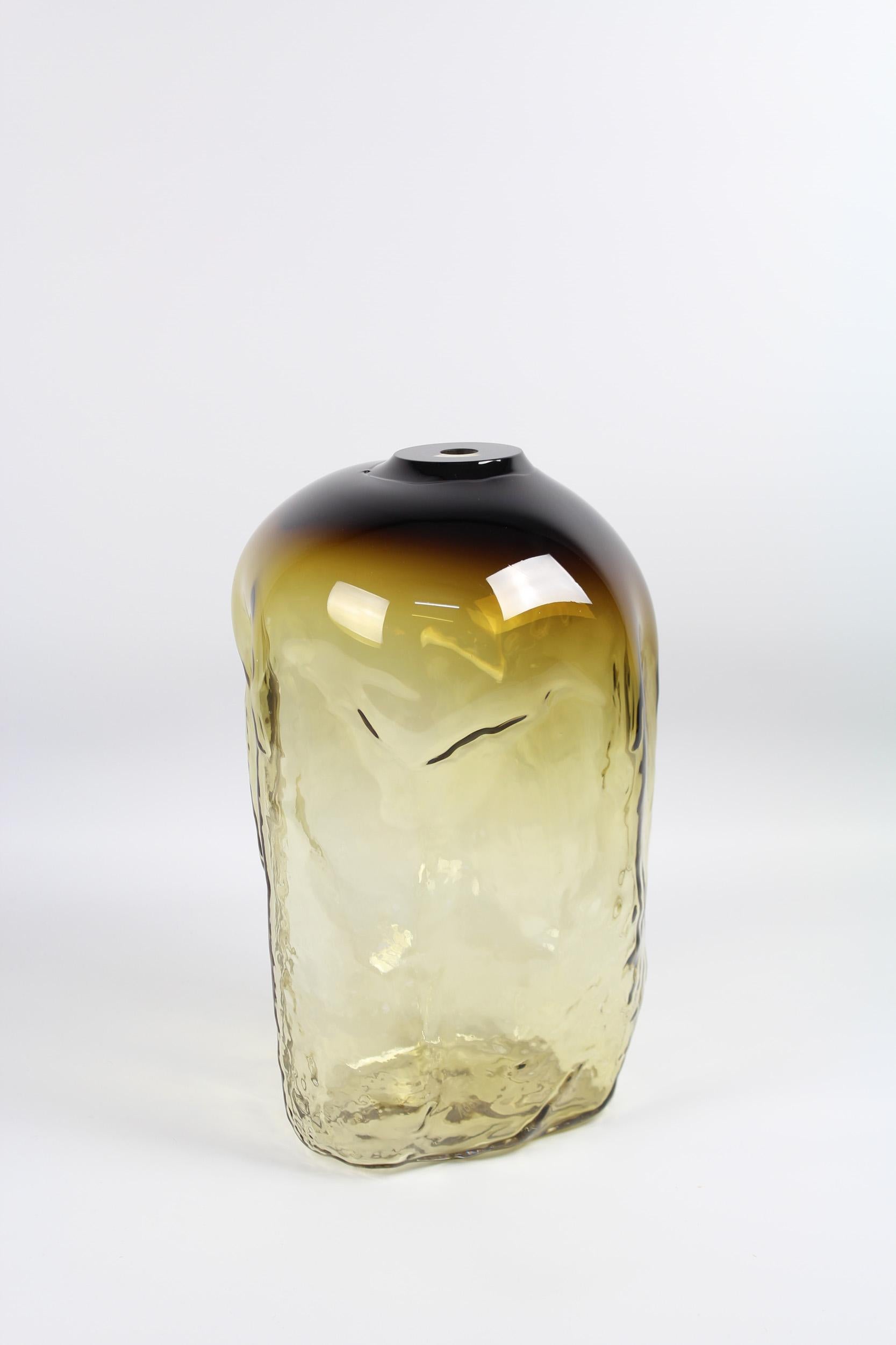 Handgefertigtes Glasobjekt aus der Sandserie, Olivgrün, Vogel Studio (21. Jahrhundert und zeitgenössisch)