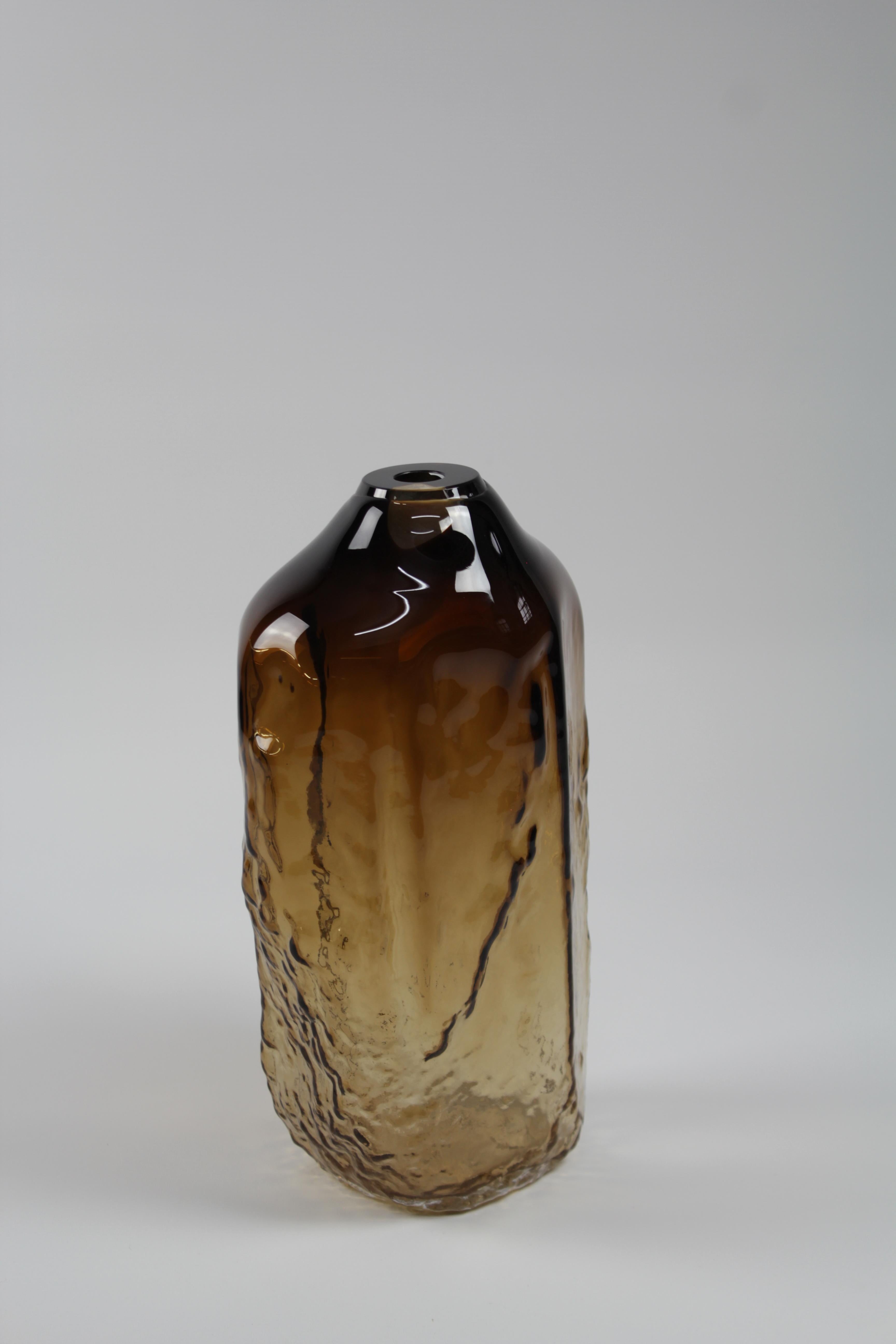 Sand Shape 1 Fluid Hot Blown Glass Unique Decorative Object by Vogel Studio
One Of A Kind
Dimensions: D 16 x W 25 x H 43 cm.
Materials: Hand-blown glass.

Available in three different sizes. Every glass object is blown and polished by hand in