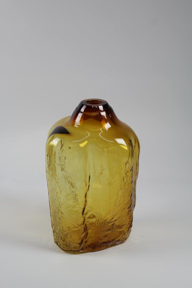 Sand Shape 2 Fluid Hot Blown Glass Unique Decorative Object by Vogel Studio In New Condition For Sale In Geneve, CH