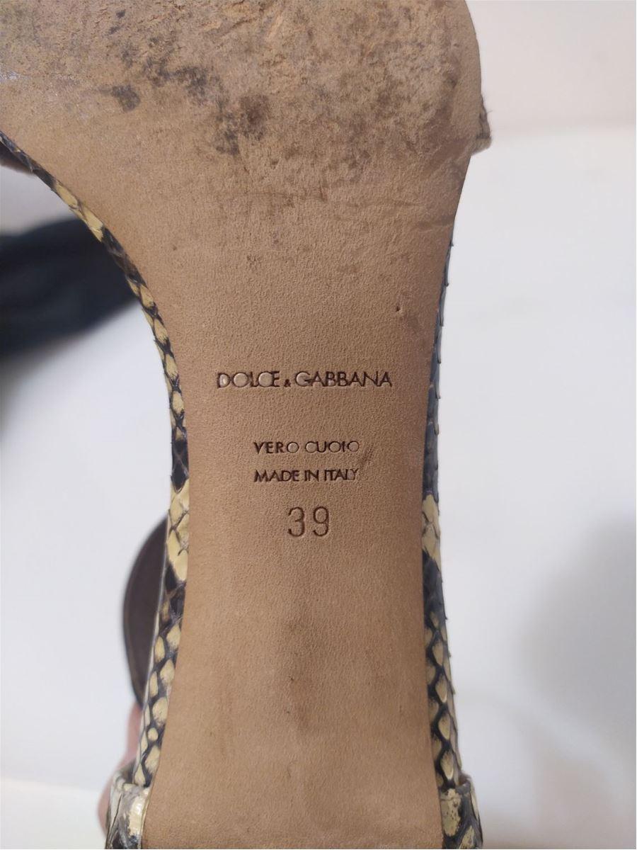 Women's Dolce & Gabbana Sandal size 39 For Sale