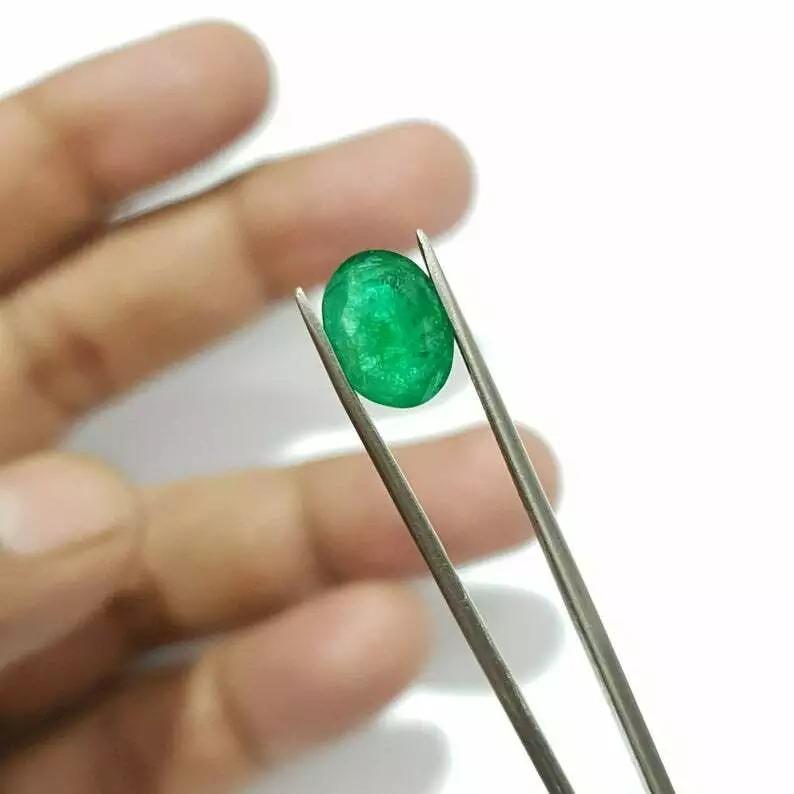 Oval Cut Sandawana 2.45Cts Natural Emerald Oval Stone Certified Emerald Cut For Sale