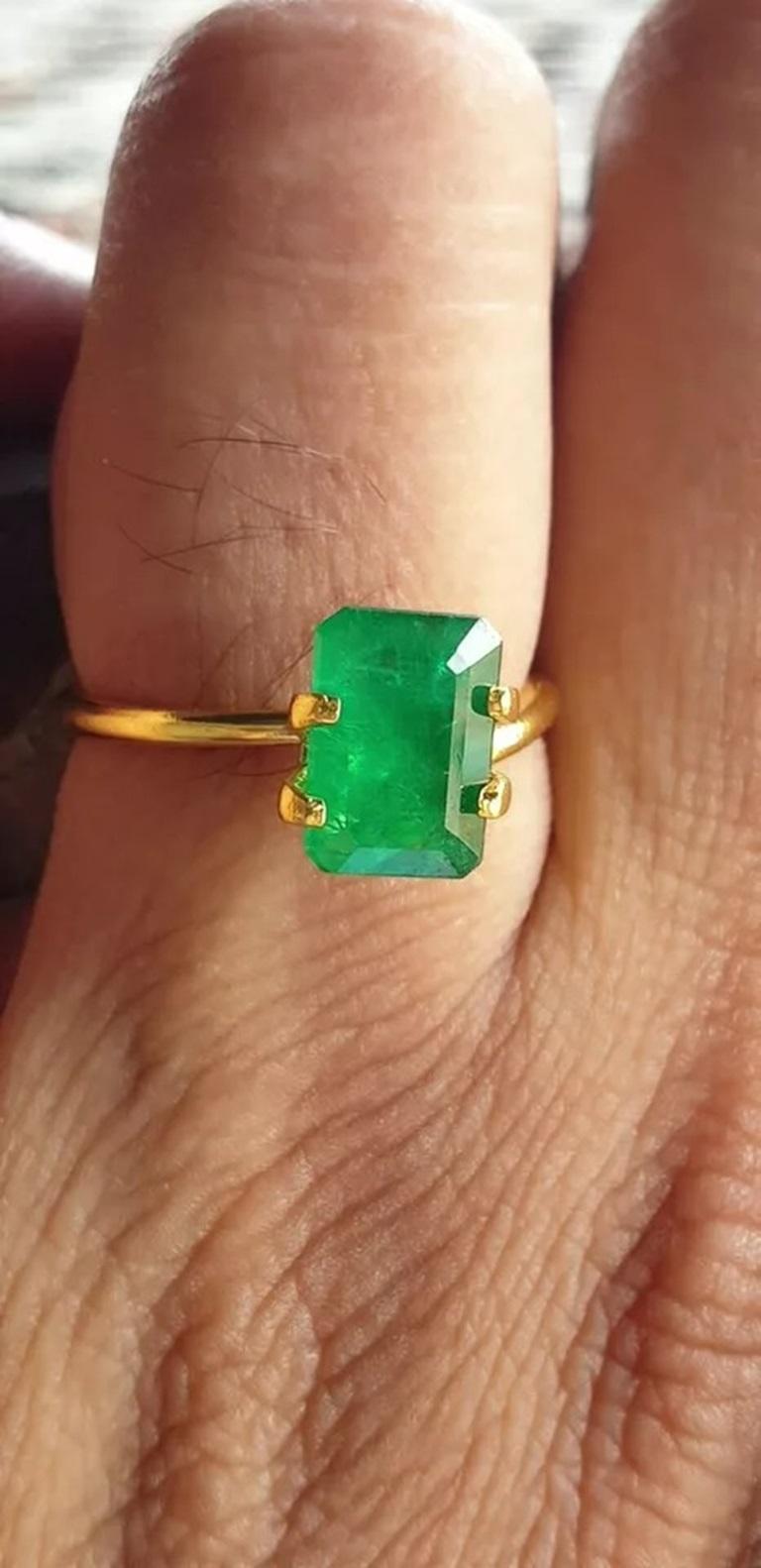 Sandawana Natural Emerald Prong Ring 925 Silver In New Condition For Sale In Chicago, IL