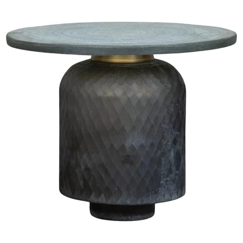 Table en verre sablé, couleurs subtiles et élégantes en vente