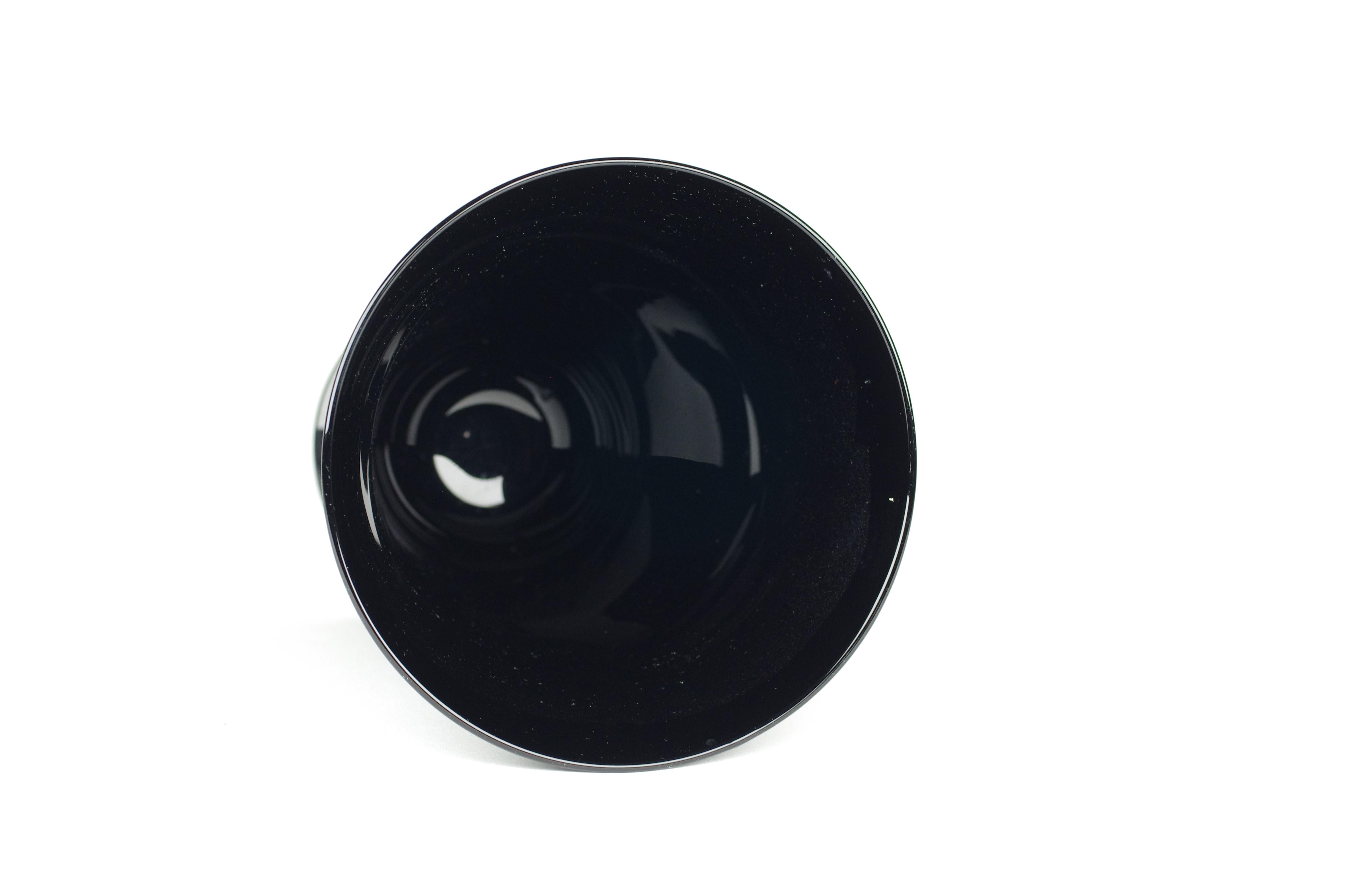 Vase en verre noir sablé - style bohème en vente 3
