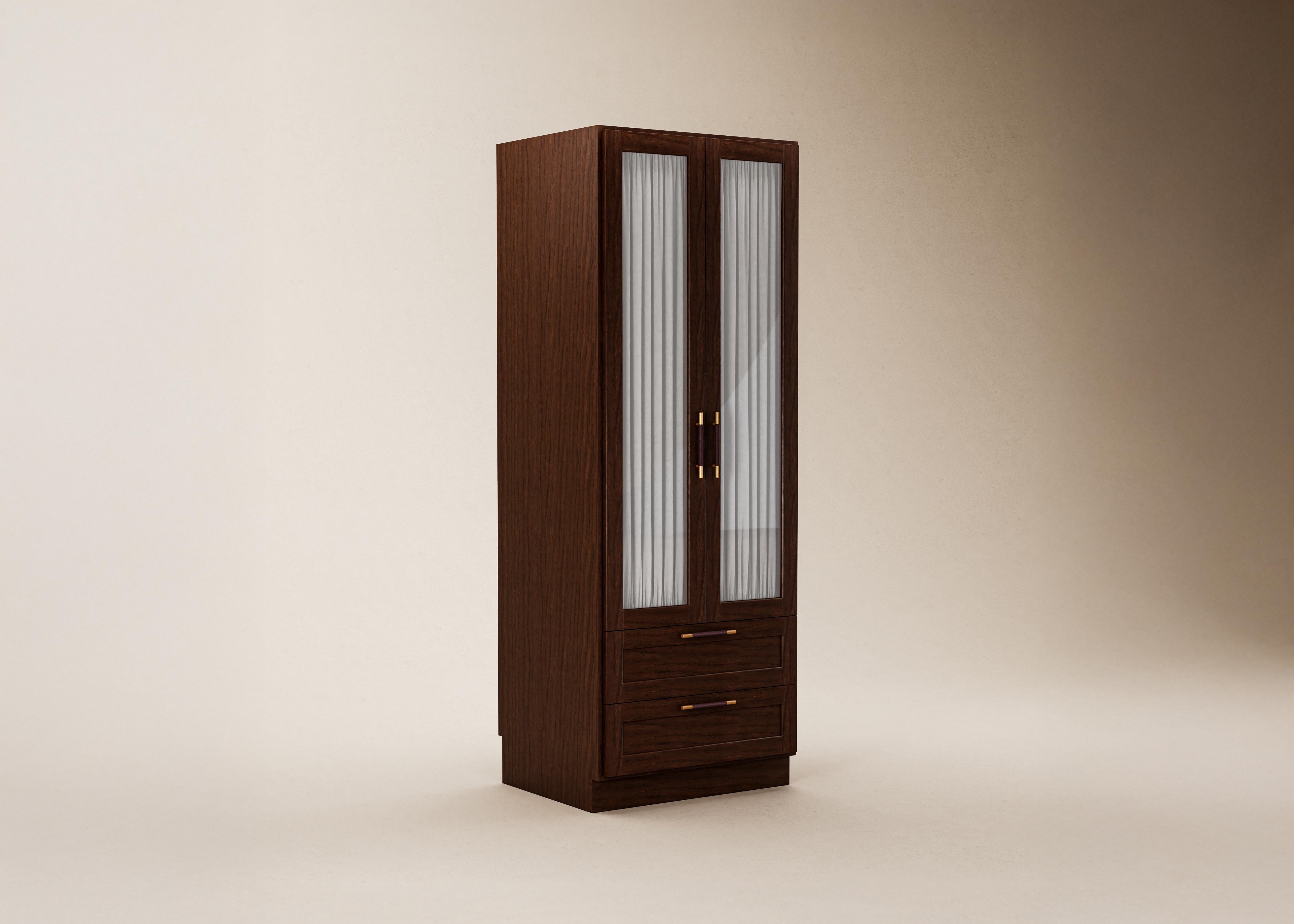 Mid-Century Modern Danish Sanders Wardrobe in Oak, Brass, Leather — Small For Sale 2
