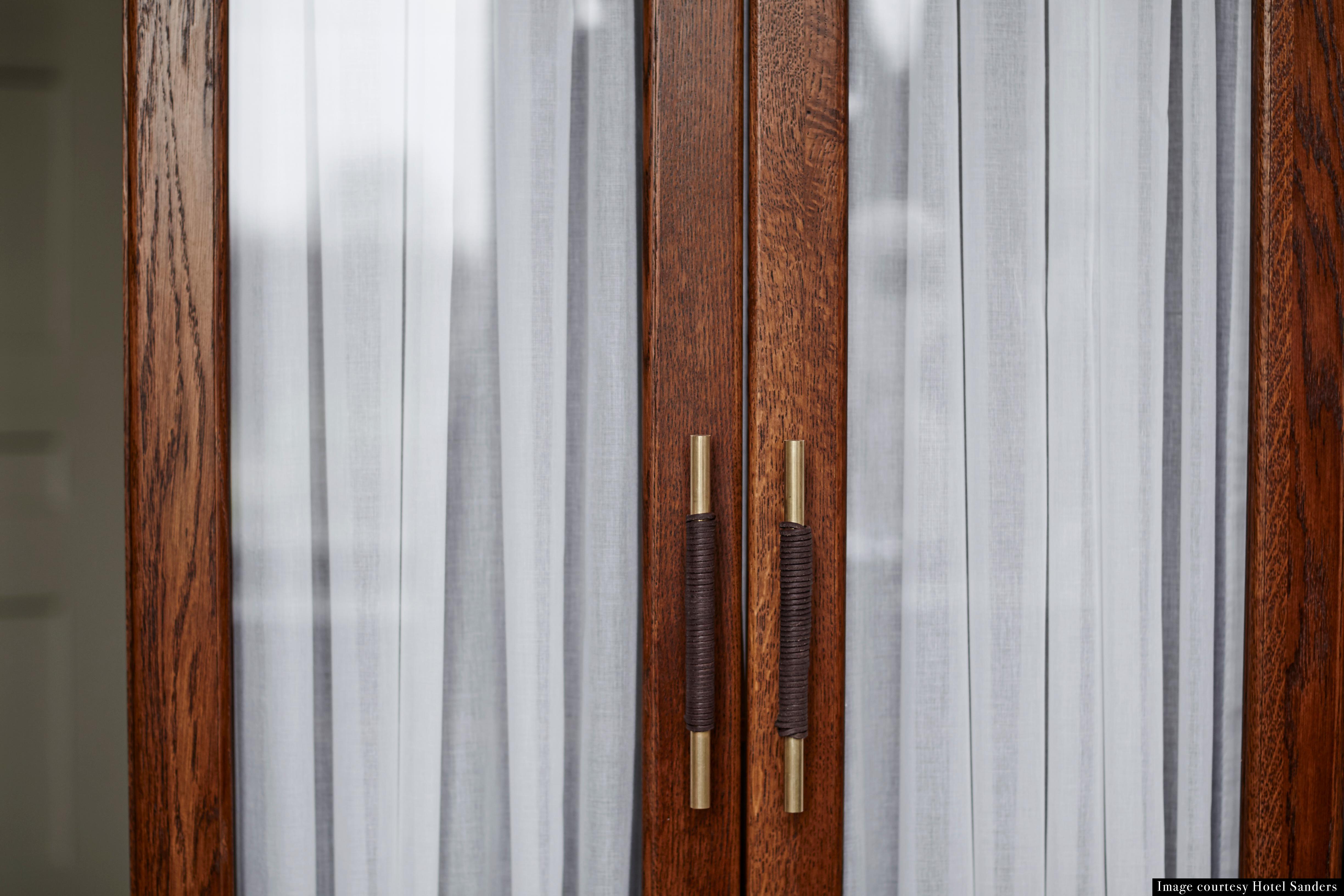 Sanders Wardrobe in Natural Oak, Brass and Leather — Large In New Condition For Sale In London, GB